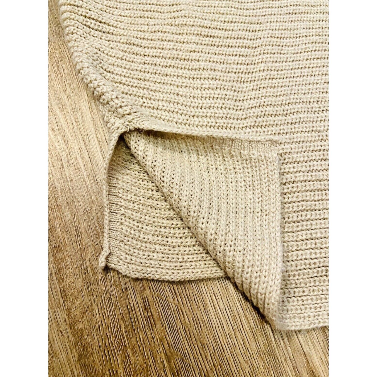Apt. 9 APT. 9 Gold Sparkle Sweater Blouse Long Sleeve Pullover Women's Size L with Slit Sleeves Cream American Theme Size L / US 10 / IT 46 - 3 Thumbnail