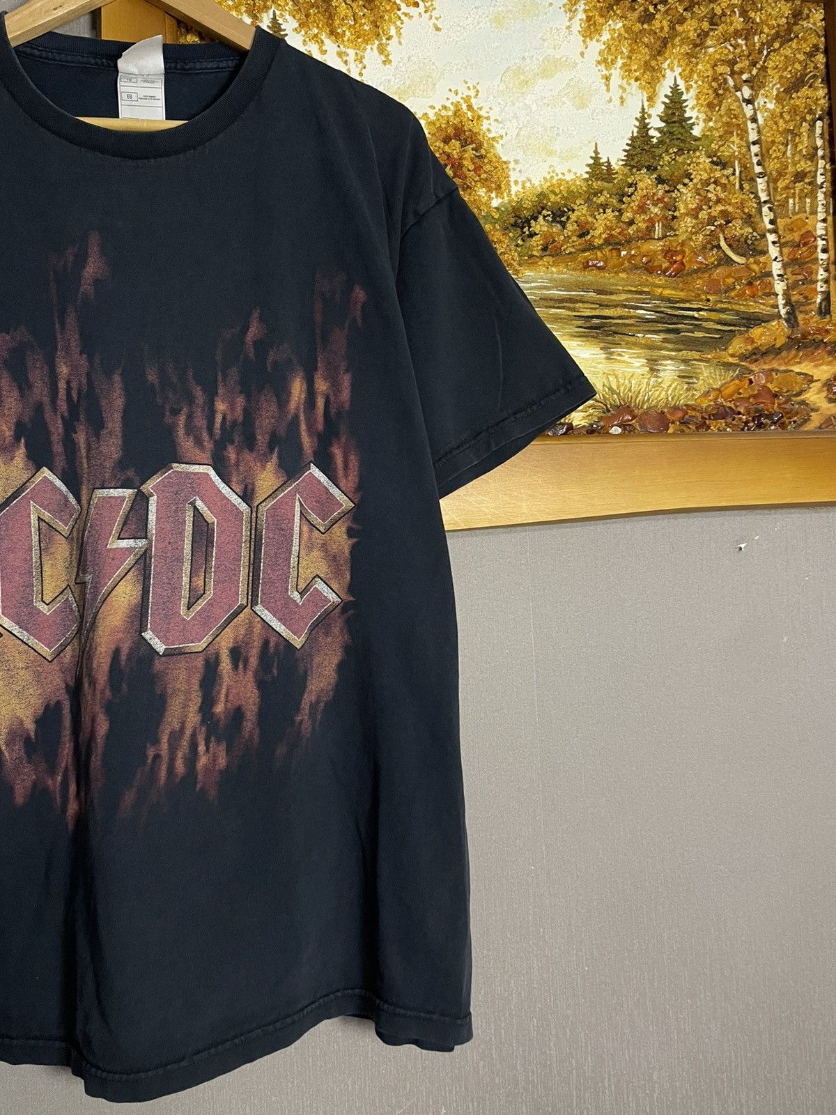 Fruit Of The Loom Vintage AC DC Flame Logo Faded Graphic T-shirt Band Size US XL / EU 56 / 4 - 5 Thumbnail
