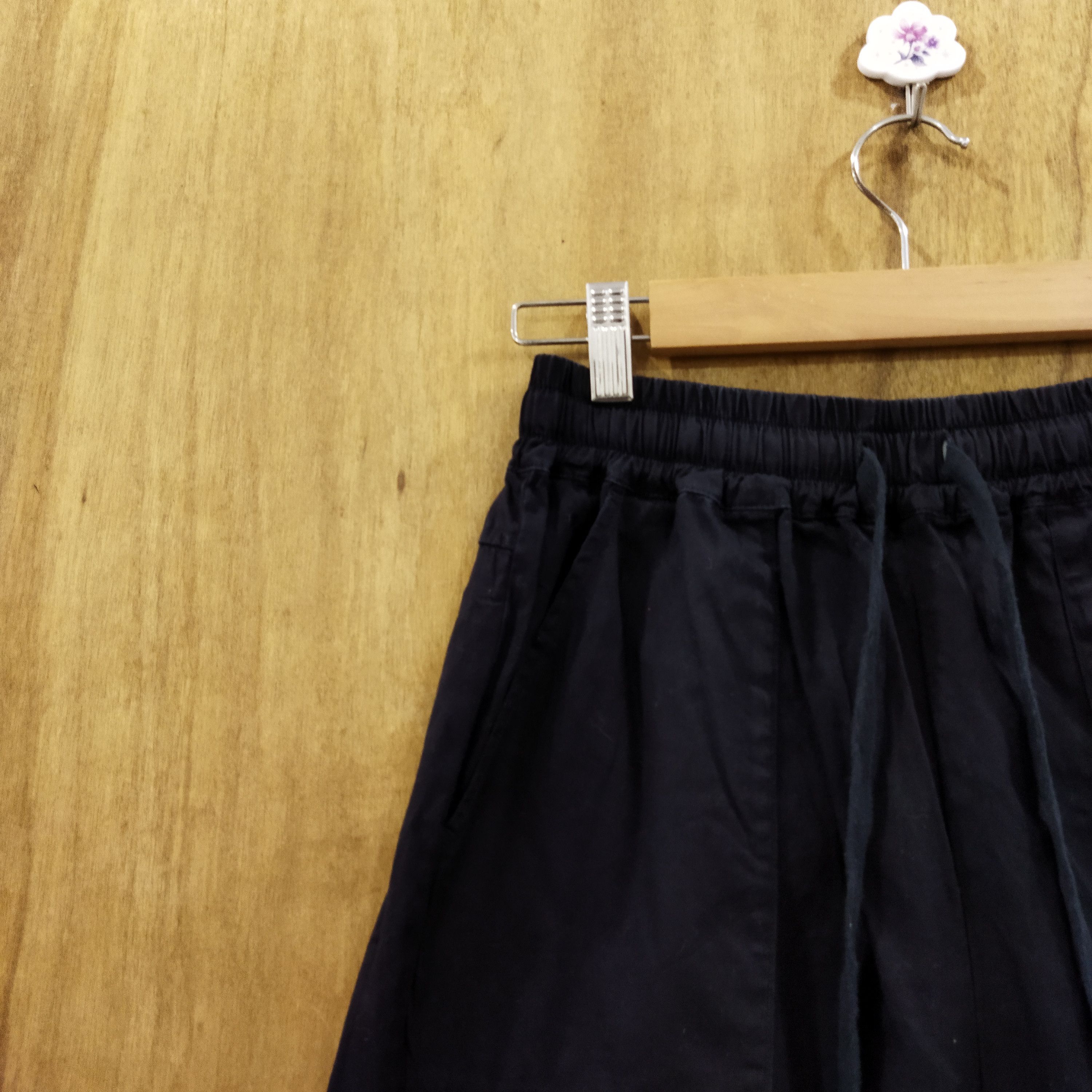 Japanese Brand 24/ C.O.Z.A BLACK SPRING WAIST CARGO PANTS Size US 26 / EU 42 - 4 Thumbnail