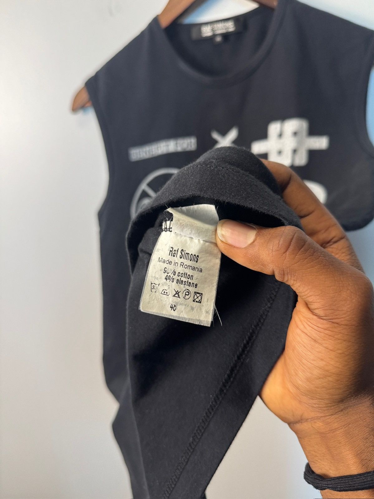 Raf Simons Raf Simon’s SS03 consumed tank Size US M / EU 48-50 / 2 - 11 Thumbnail