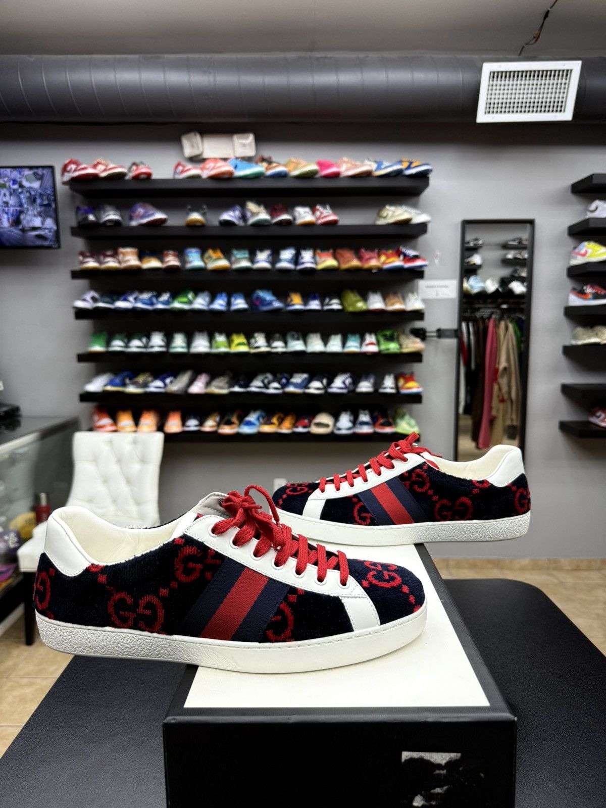 Gucci Gucci Ace GG Logo Terry Cloth Navy Velvet SZ 9.5 G / 10 Us Size US 10 / EU 43 - 1 Thumbnail