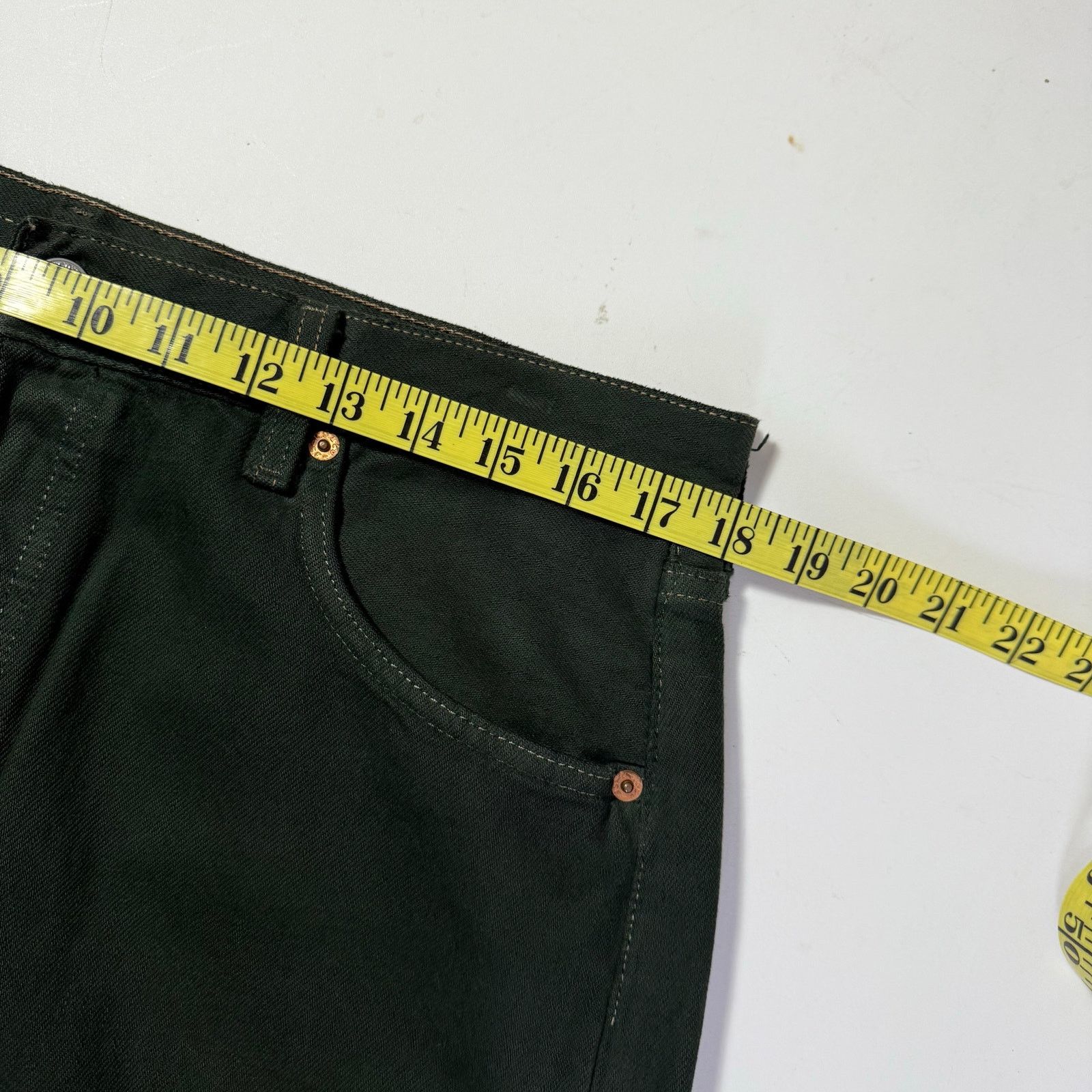 Levi's 90s Levi 501 Green Dyed Denim Button Fly Straight Jean 36x30 Size US 36 / EU 52 - 6 Thumbnail