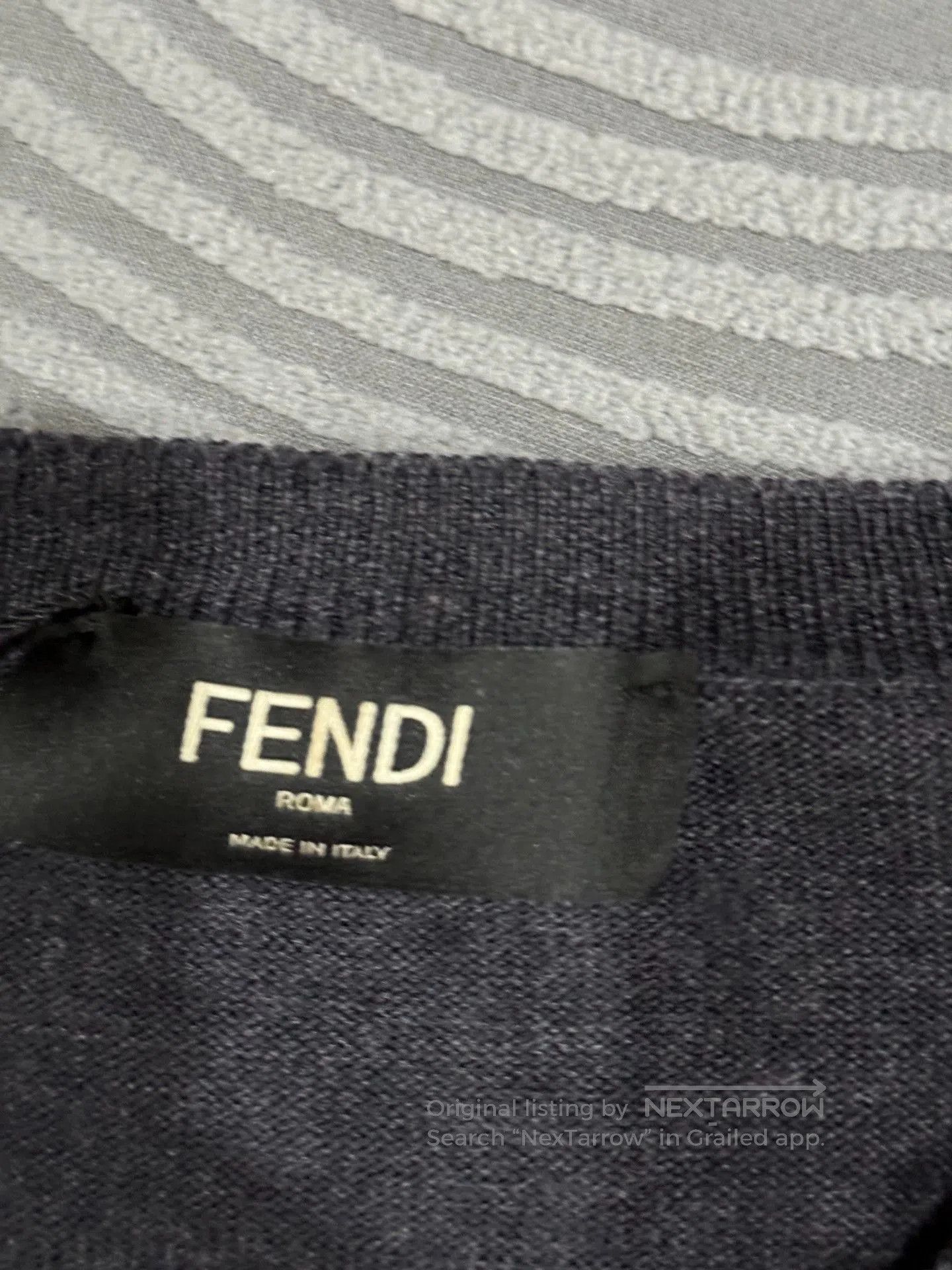 Fendi Fendi Cashmere Sweater with Eyes. Size US S / EU 44-46 / 1 - 2 Thumbnail