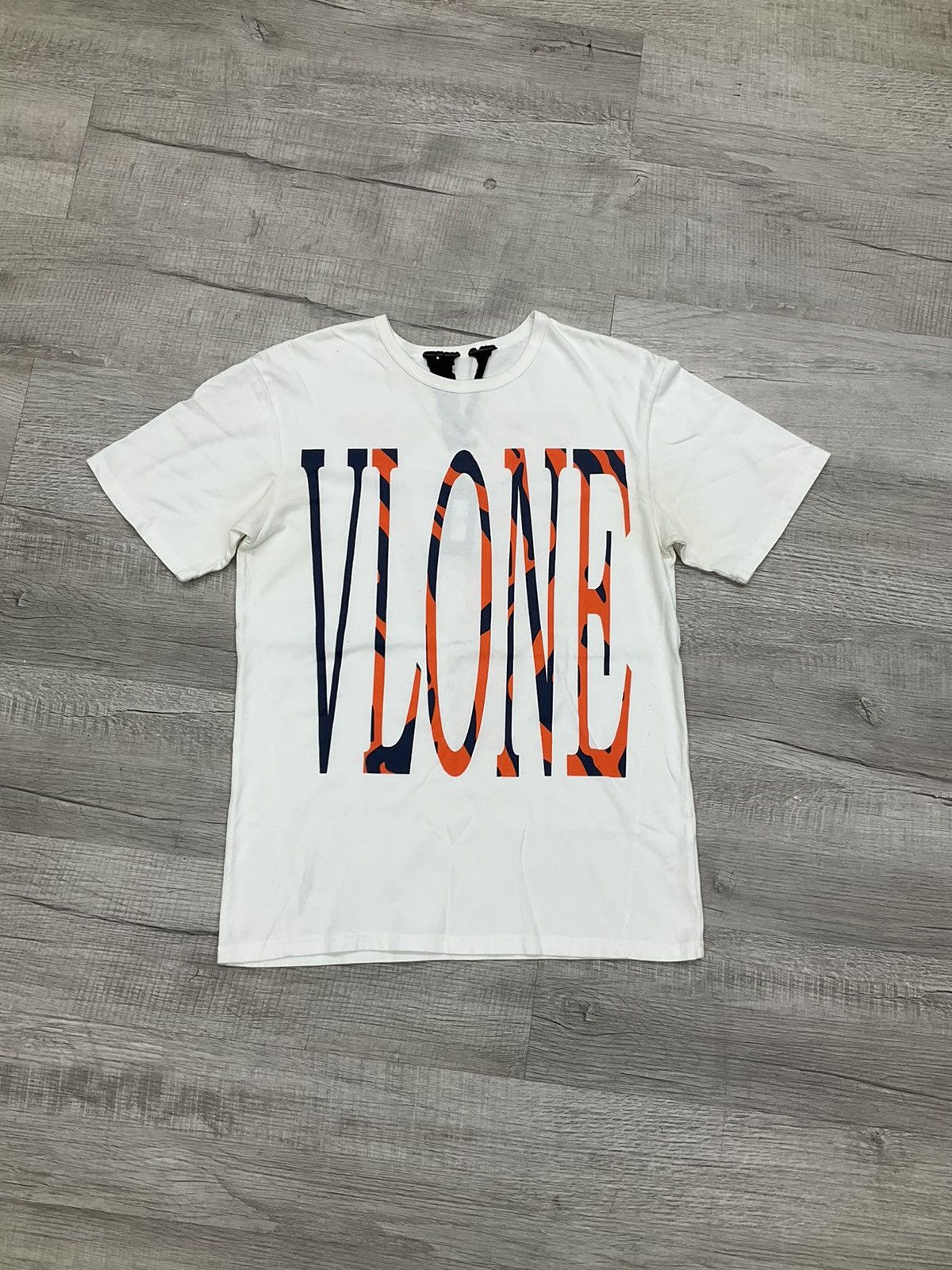 VLONE Staple store Detroit Tigers Blue & Orange on White T-shirt