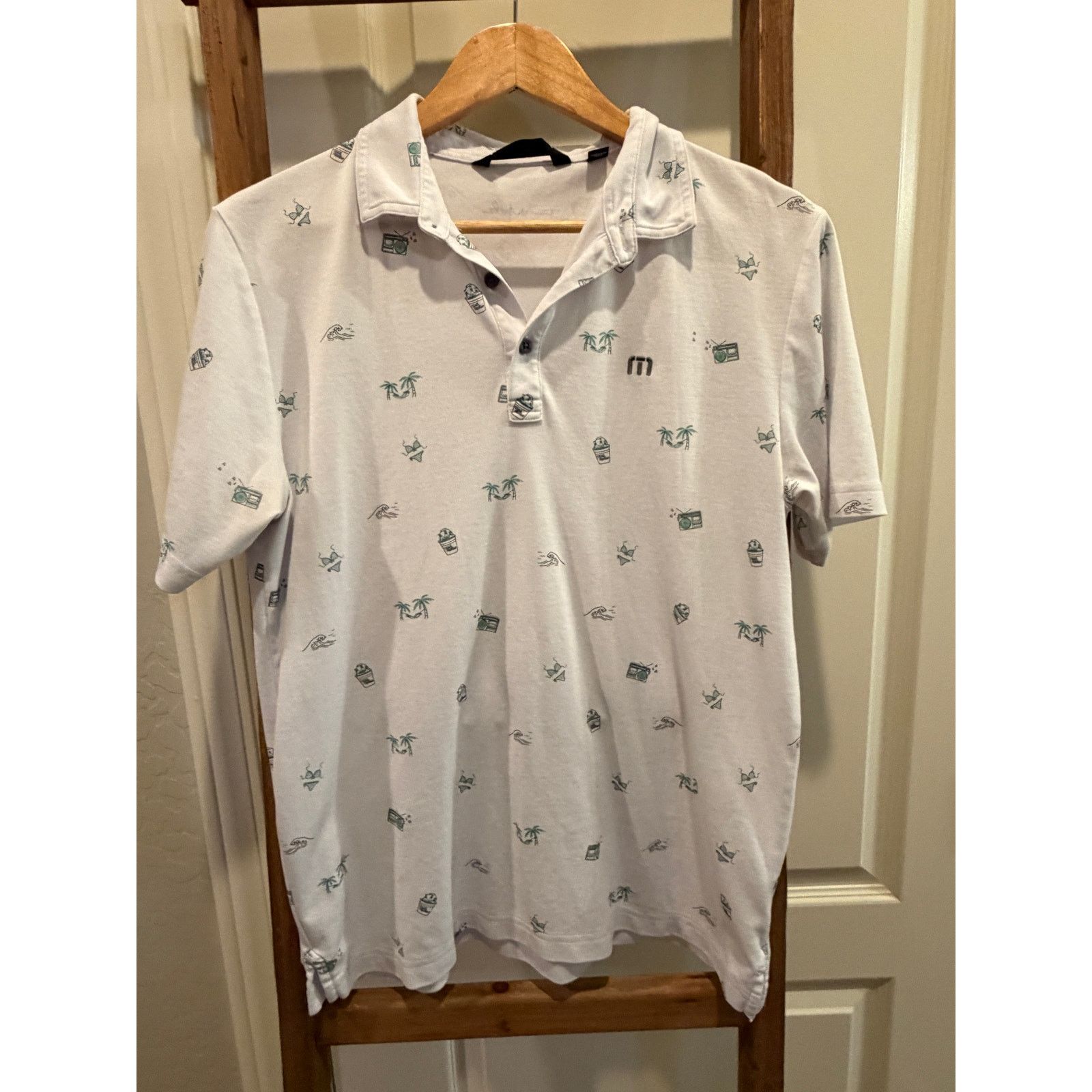 TravisMathew Travis Mathew White Golf Polo Shirt- Hawaiian/ beach Theme-M Size US M / EU 48-50 / 2 - 1 Thumbnail