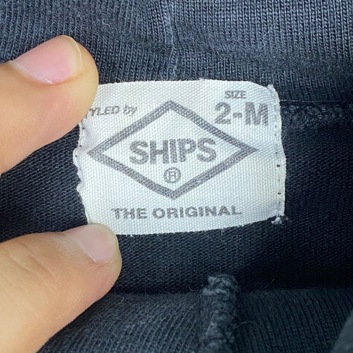 Vintage Vintage Ships Hoodie Sweater Black Pullover Jumper Size M Size US M / EU 48-50 / 2 - 5 Thumbnail