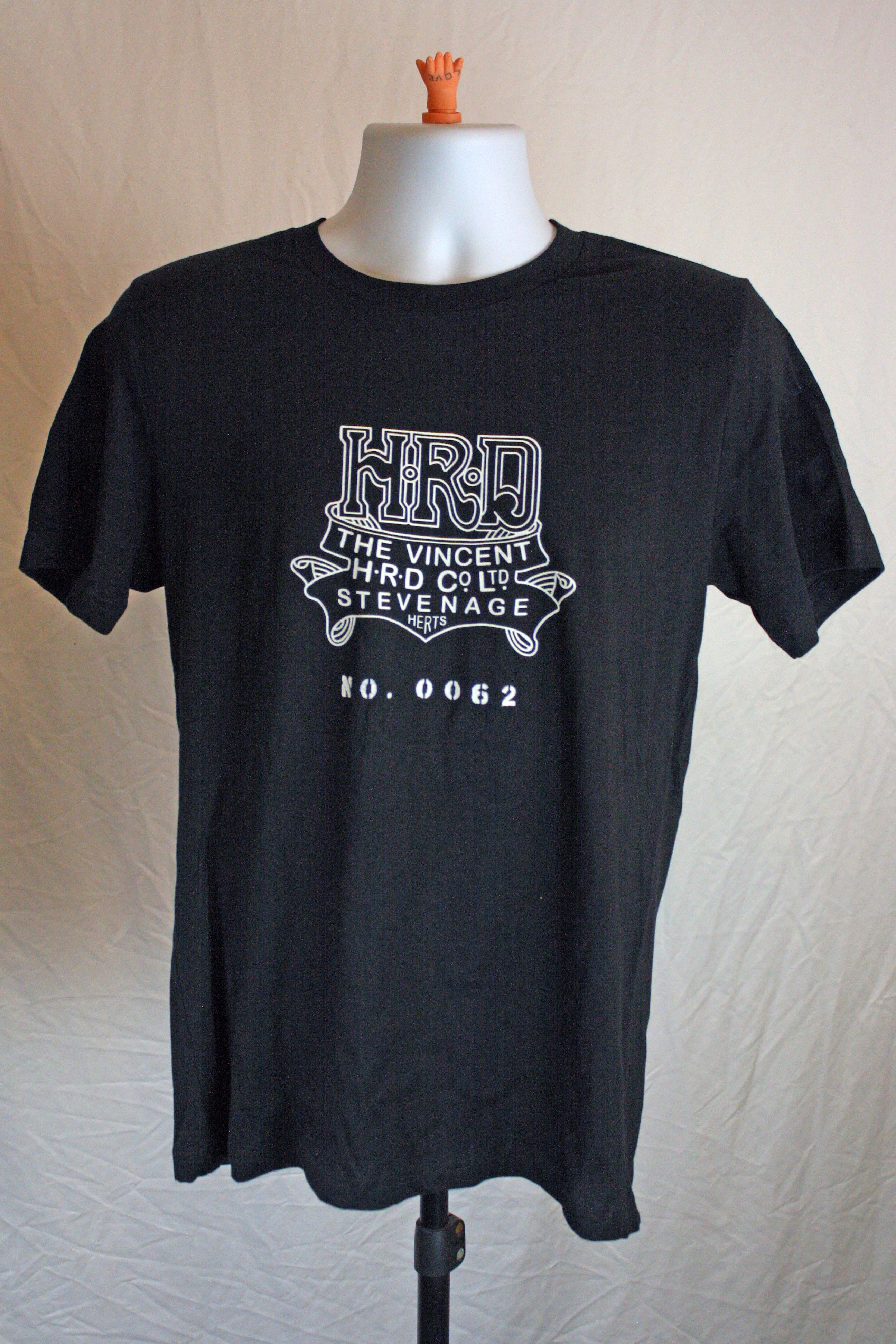 Other HRD The Vincent Tee Serial No. 0062 Release #3 in Medium Size US M / EU 48-50 / 2 - 1 Thumbnail