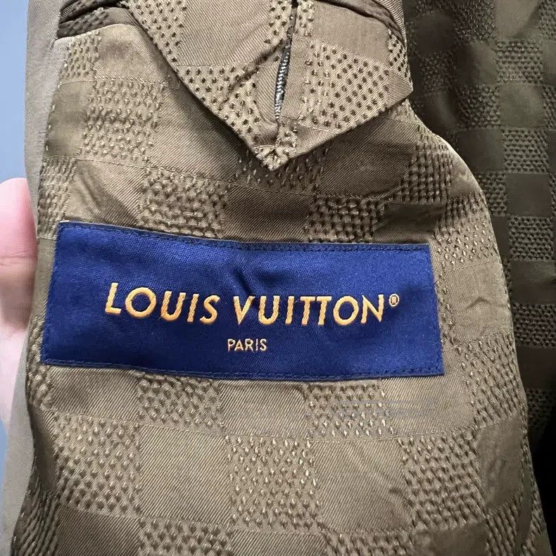 Louis Vuitton Louis Vuitton Khaki lined checkerboard blazer Size 54R - 5 Thumbnail