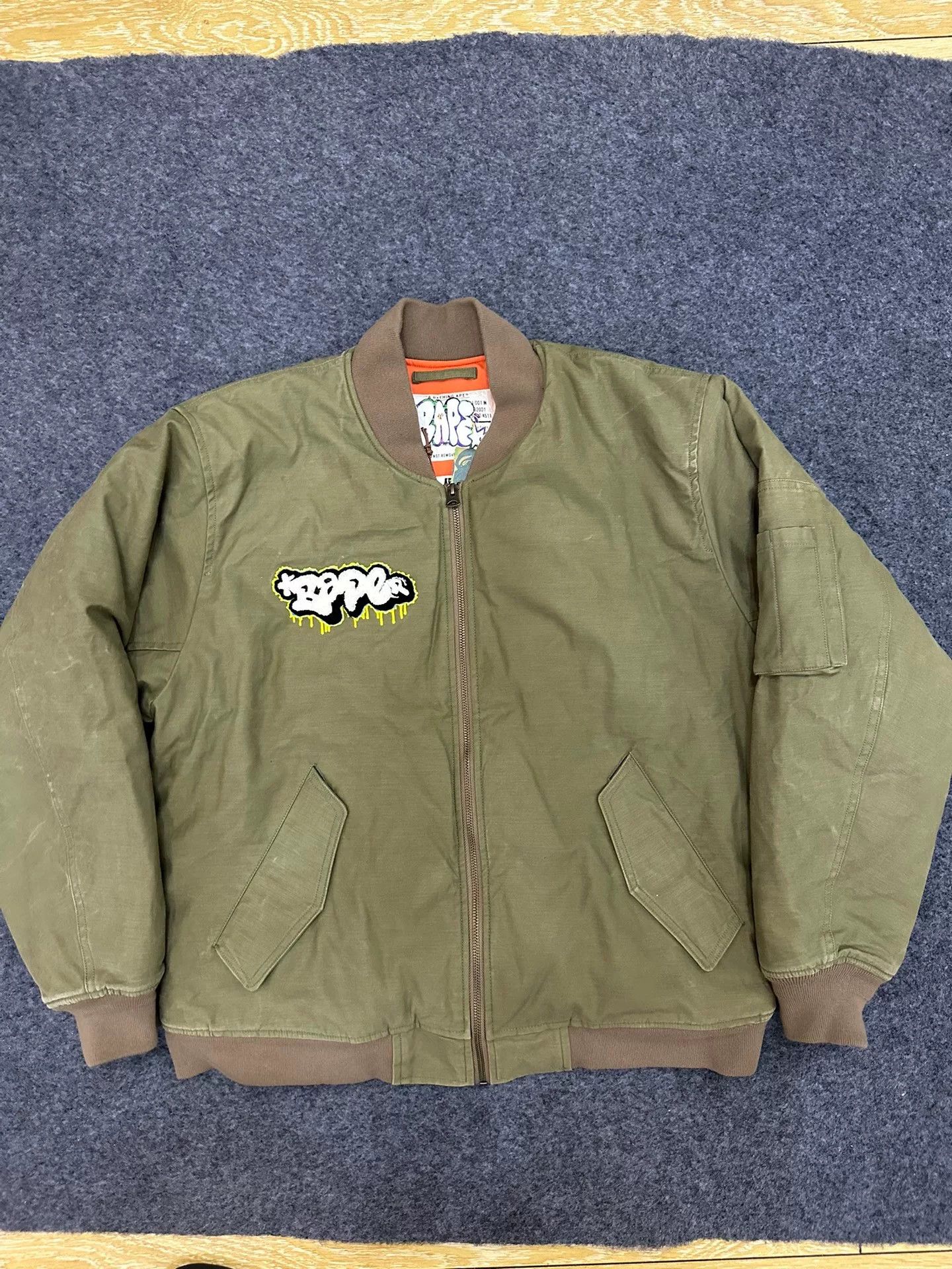 Bape Bape Graffiti Jacket Multi Shark Jacket Size US L / EU 52-54 / 3 - 1 Thumbnail