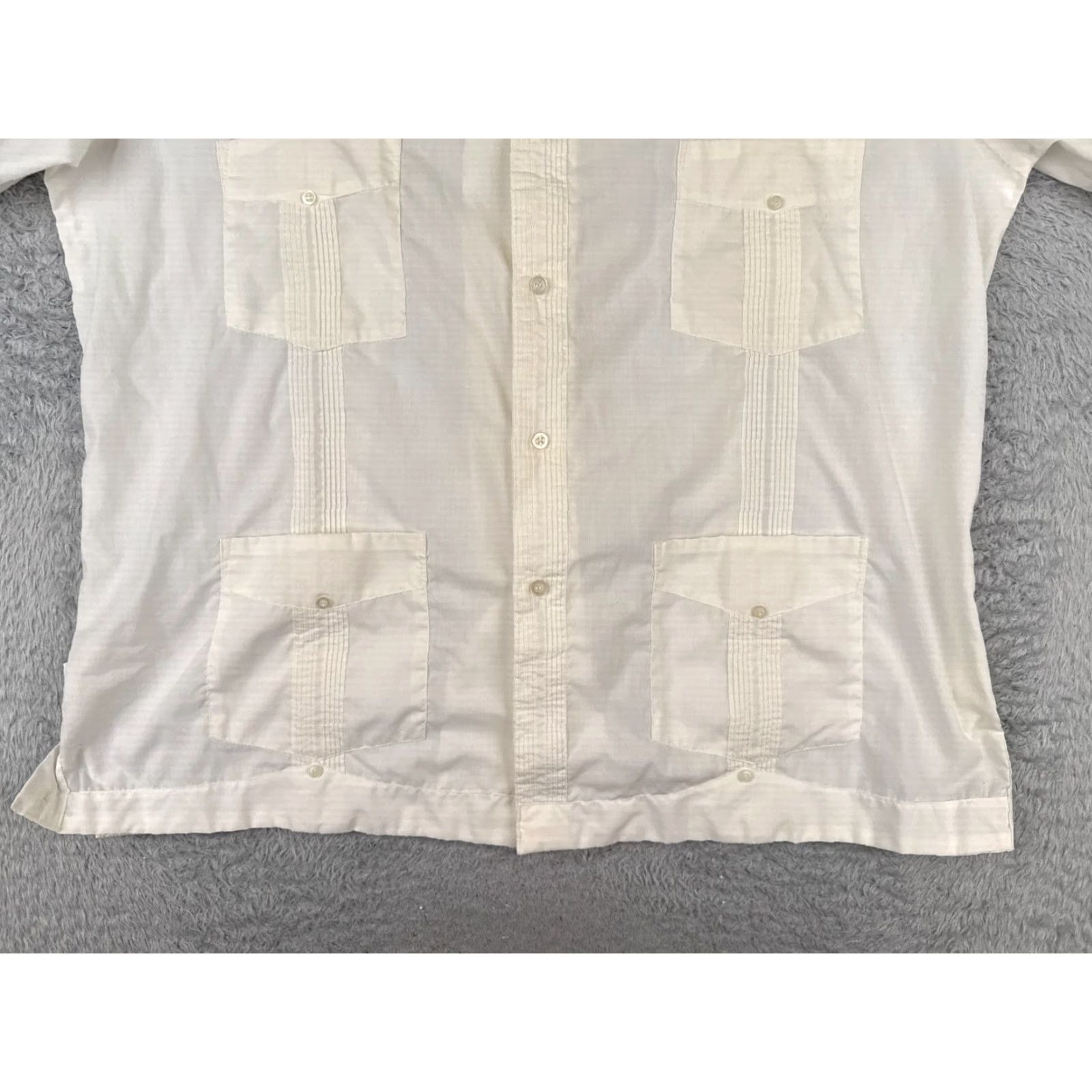 Vintage Guayabera Bolivar Shirt Adult 17.5 White Polyester Blend Cotton 4 Pocket Button-Up Short Sleeve Casual Beach Classic Mens Size US XL / EU 56 / 4 - 5 Thumbnail