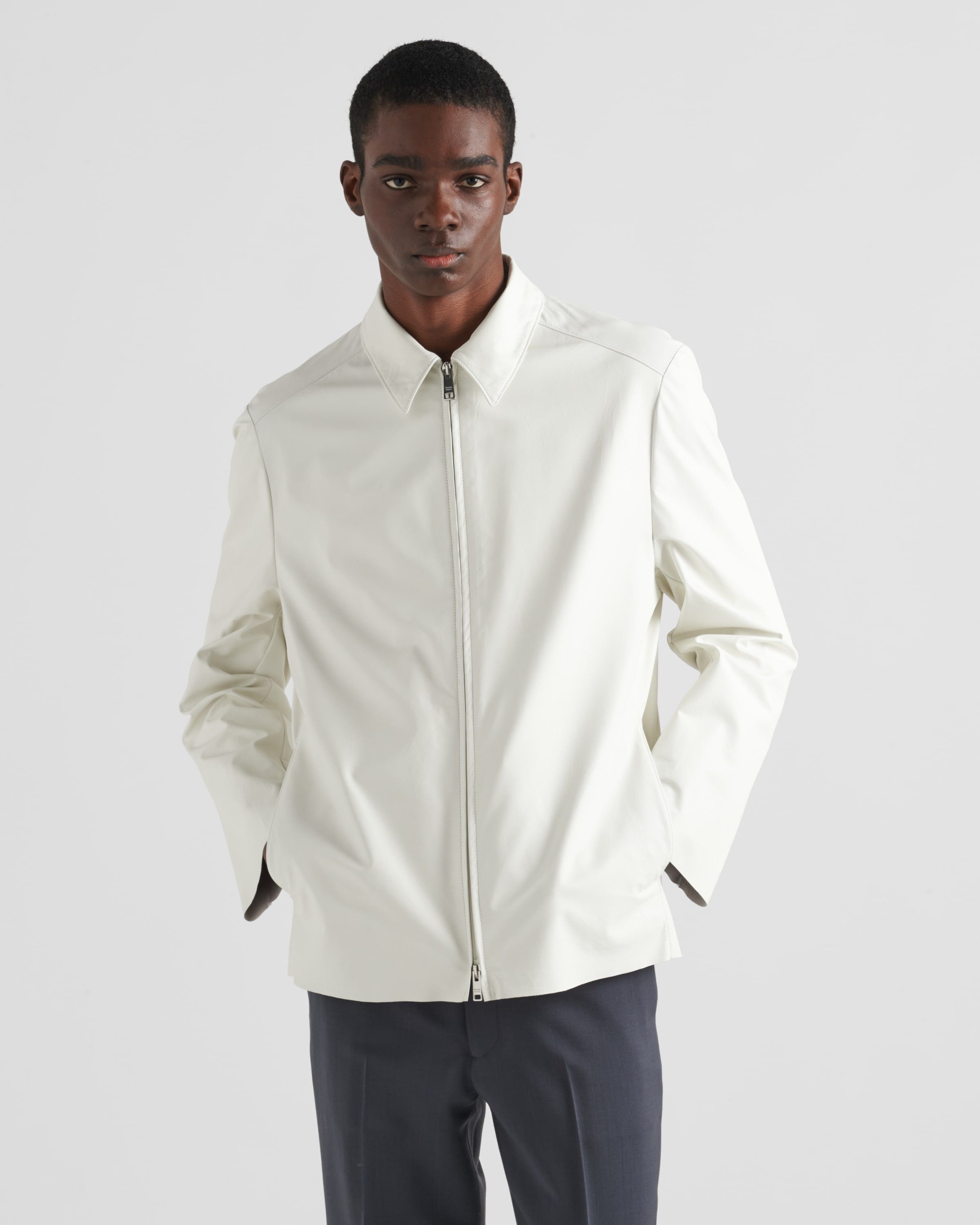 Prada o1bcso1str1025 Vitello Blouson Jacket in White Size US L / EU 52-54 / 3 - 3 Thumbnail