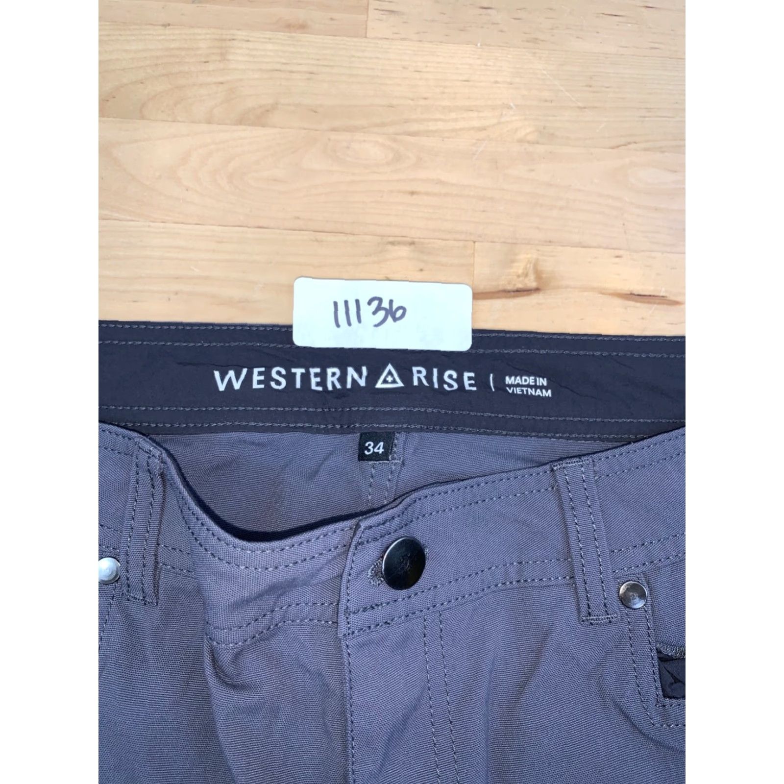 Vintage Western Rise Evolution Slim Pants Men 34x31 Gray Casual Outdoor Slim Chino Flat Front 11136 Size US 34 / EU 50 - 3 Thumbnail