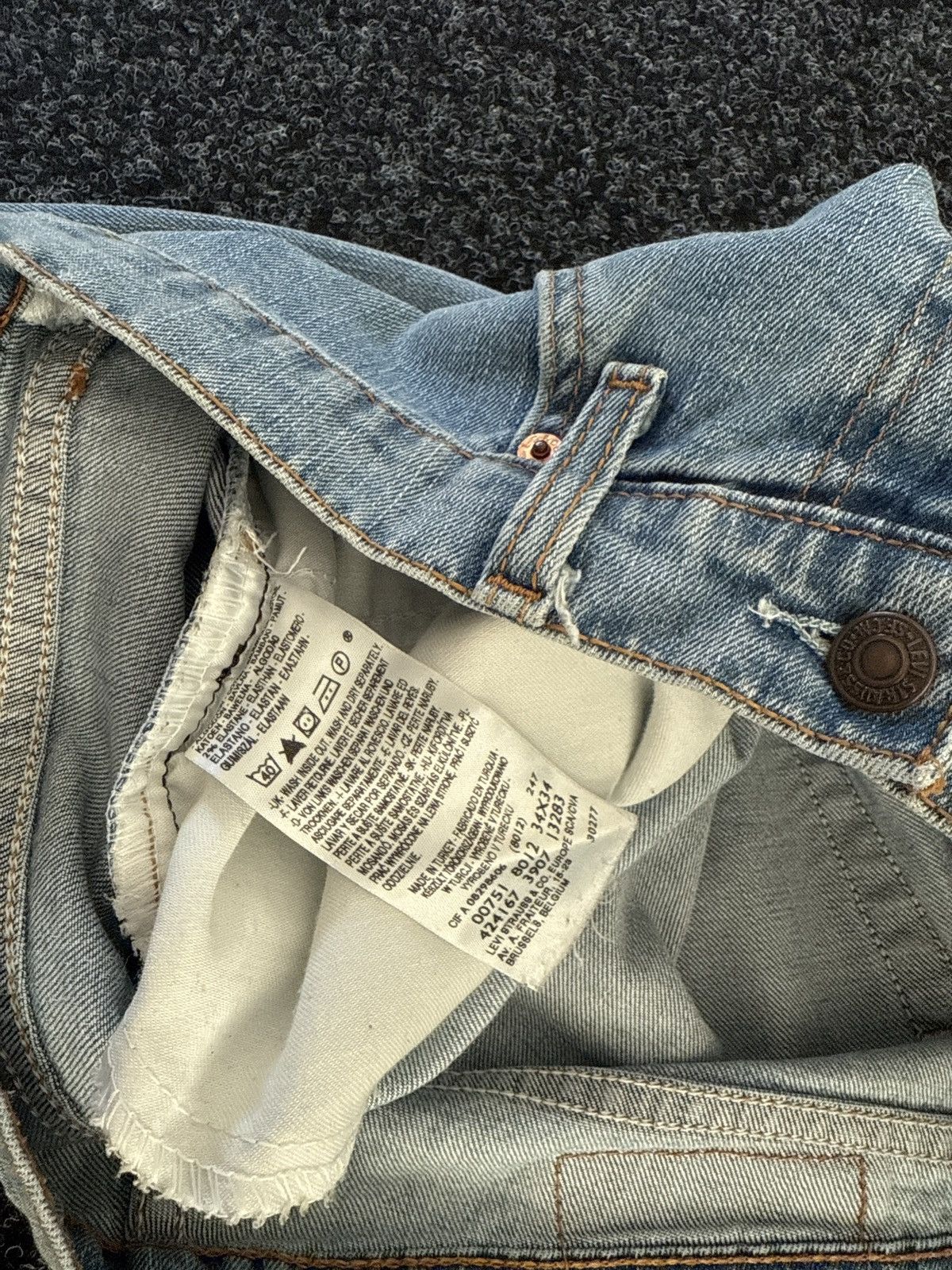 Levi's Vintage Clothing Vintage 90s Custom Chrome Hearts Style Rock Cross Punk Jeans Size US 33 - 19 Thumbnail