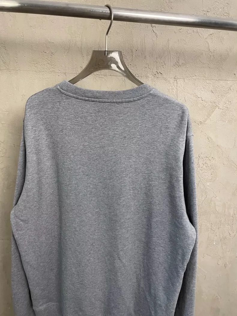 Loewe Loewe Grey embroidered Logo round neck sweater Size XL / US 12-14 / IT 48-50 - 2 Thumbnail