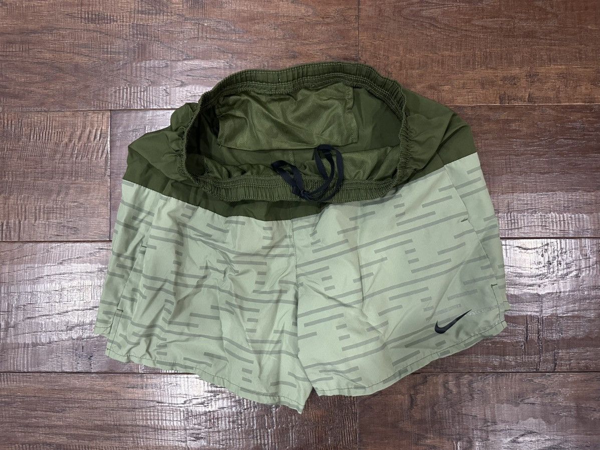 Nike Nike Running Shorts – Reflective Size US 34 / EU 50 - 4 Thumbnail