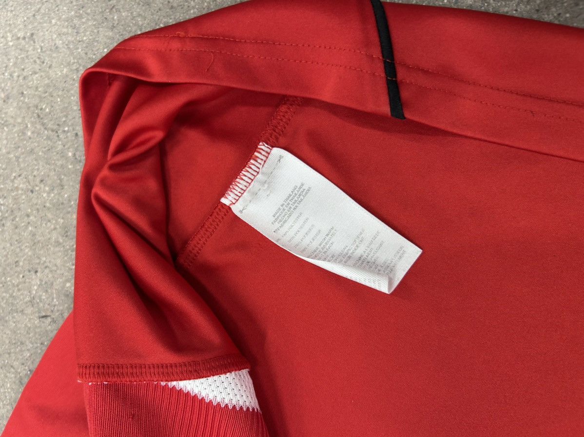 Adidas Bayern München 2010-11 Arjen Robben adidas munich home shirt Size US M / EU 48-50 / 2 - 5 Thumbnail