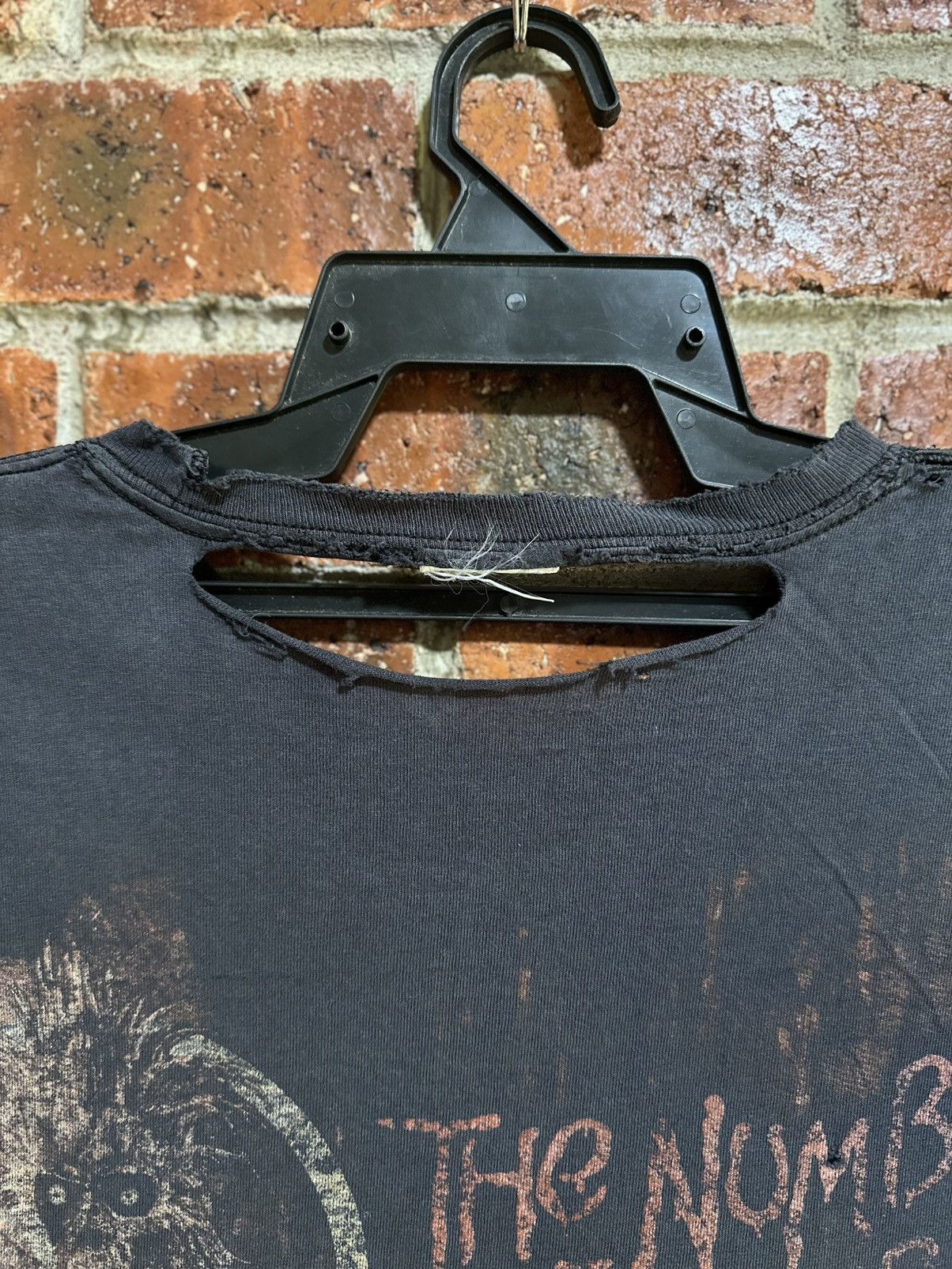 Band Tees Thrashed Vintage Iron Maiden Distress Tee Size US M / EU 48-50 / 2 - 16 Thumbnail