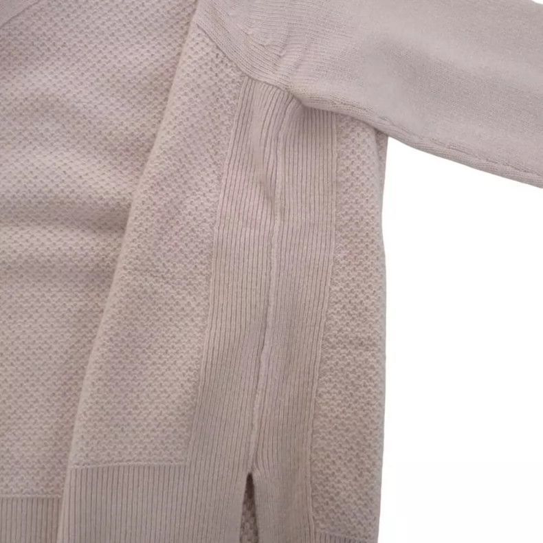 Loro Piana LORO PIANA Round neck, 100% baby cashmere knit sweater Size S / US 4 / IT 40 - 5 Thumbnail