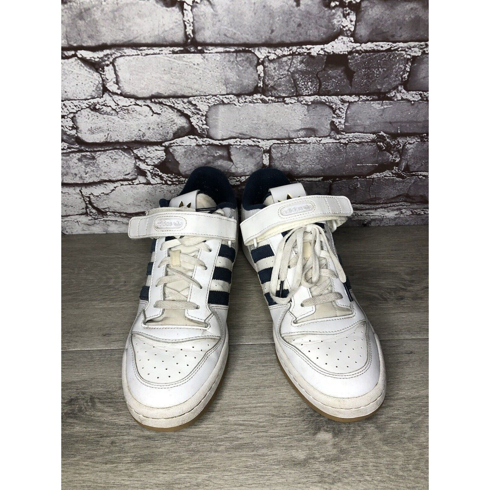 Adidas Adidas Originals Forum Low GY2648 White Navy Gum Basketball Size US 10.5 / EU 43-44 - 2 Thumbnail