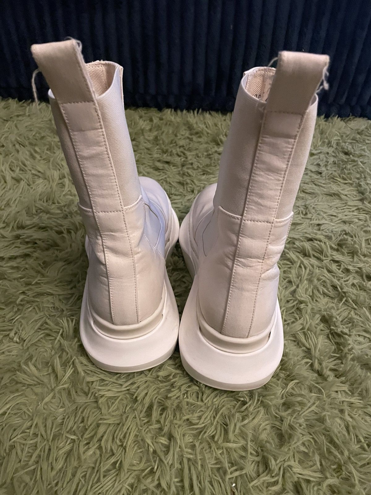 Rick Owens Rick Owen’s Abstract Beetle Boots White Size US 7 / EU 40 - 3 Thumbnail