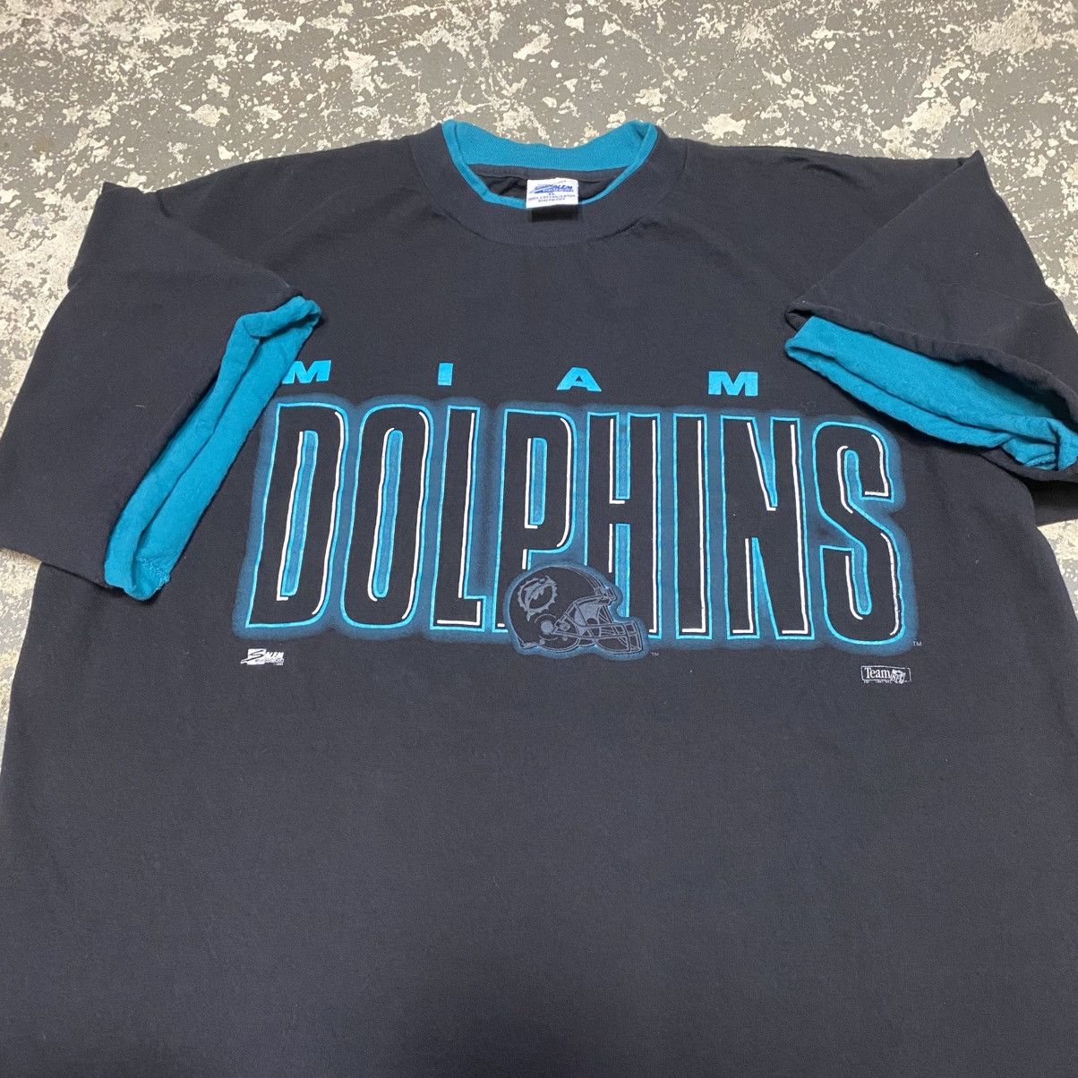 NFL × Salem Sportswear × Vintage Vintage Miami Dolphins NFL Salem Sportswear Tshirt Size US XL / EU 56 / 4 - 3 Thumbnail