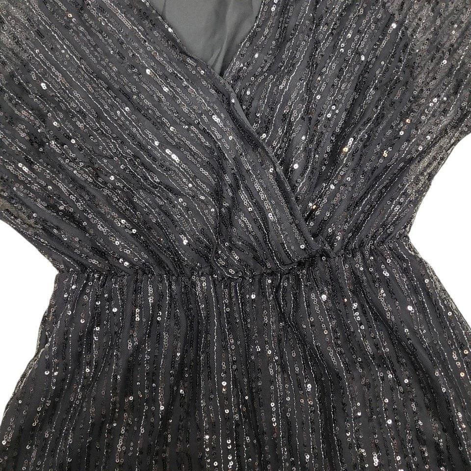 BB Dakota BB Dakota Sequin Romper Women XS V-Neck Kimono Sleeves Lined Size 26" / US 2 / IT 38 - 7 Thumbnail