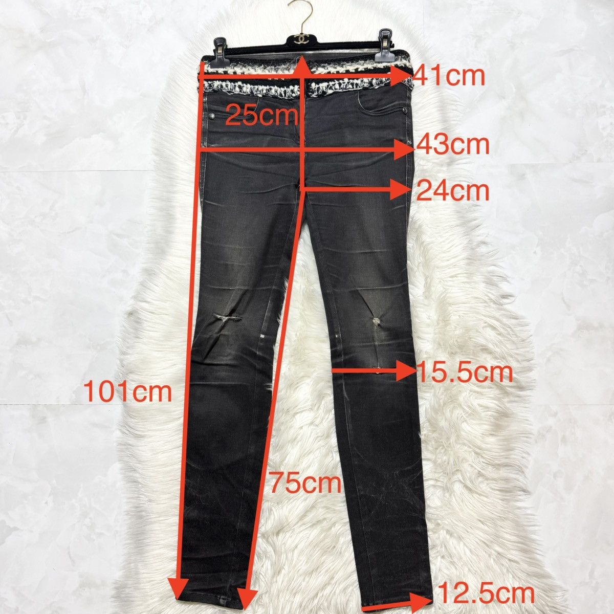 Chanel Chanel COCO button waist tweed stretch denim pants jeans Size 26" / US 2 / IT 38 - 3 Thumbnail