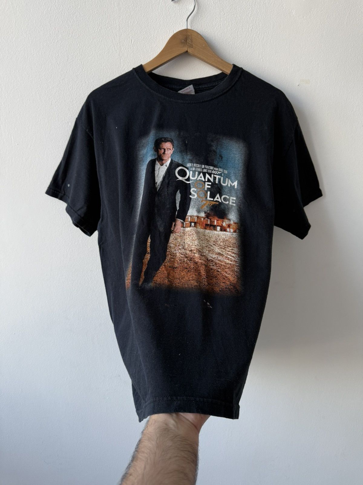 Other Quantum Of Solace James Bond Mens Vintage 2008 Movie T shirt Size US L / EU 52-54 / 3 - 3 Thumbnail