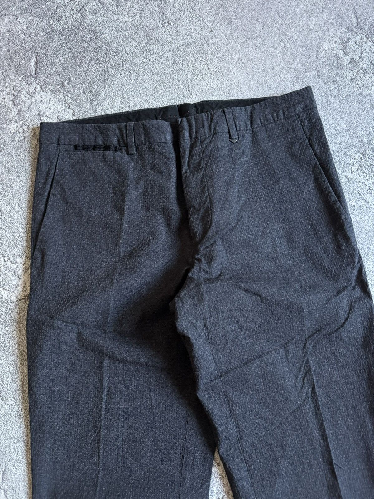 Hugo Boss Hugo Boss 32/30 casual chinos pants trousers old money Size US 32 / EU 48 - 8 Thumbnail