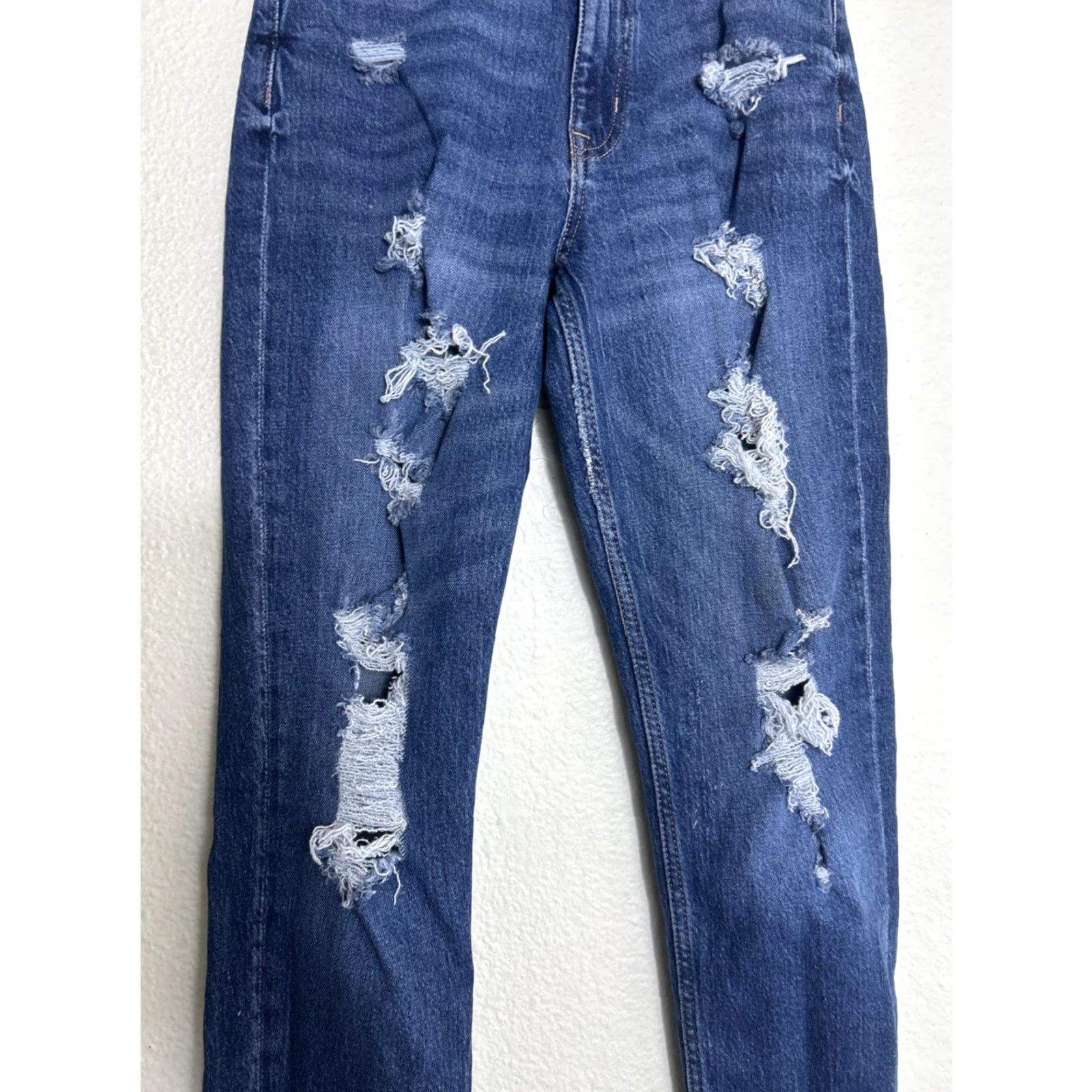 Vintage Aéropostale Jeans Womens 00 Medium Wash Distressed Mom Blue 24X28 Mens? Size 40" / US 18 - 3 Thumbnail