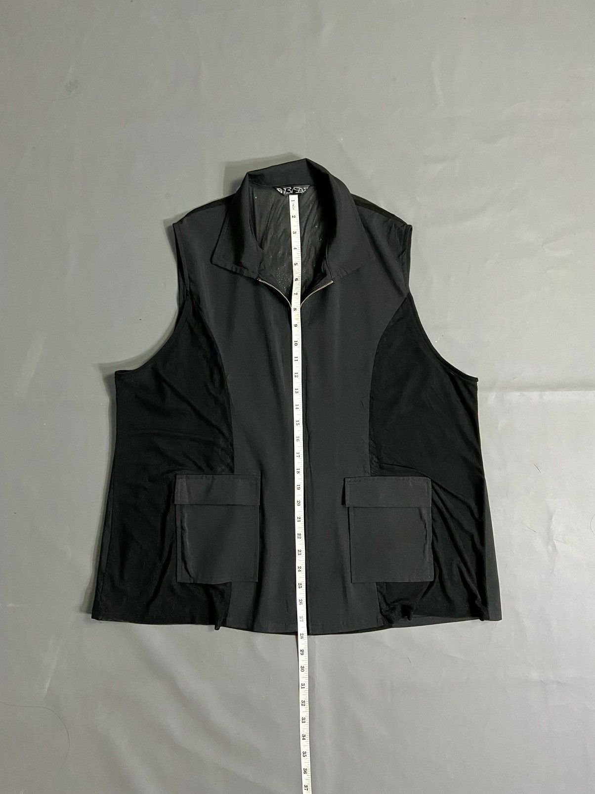 Japanese Brand Vest Blacked Rose Translucent Size US M / EU 48-50 / 2 - 9 Thumbnail