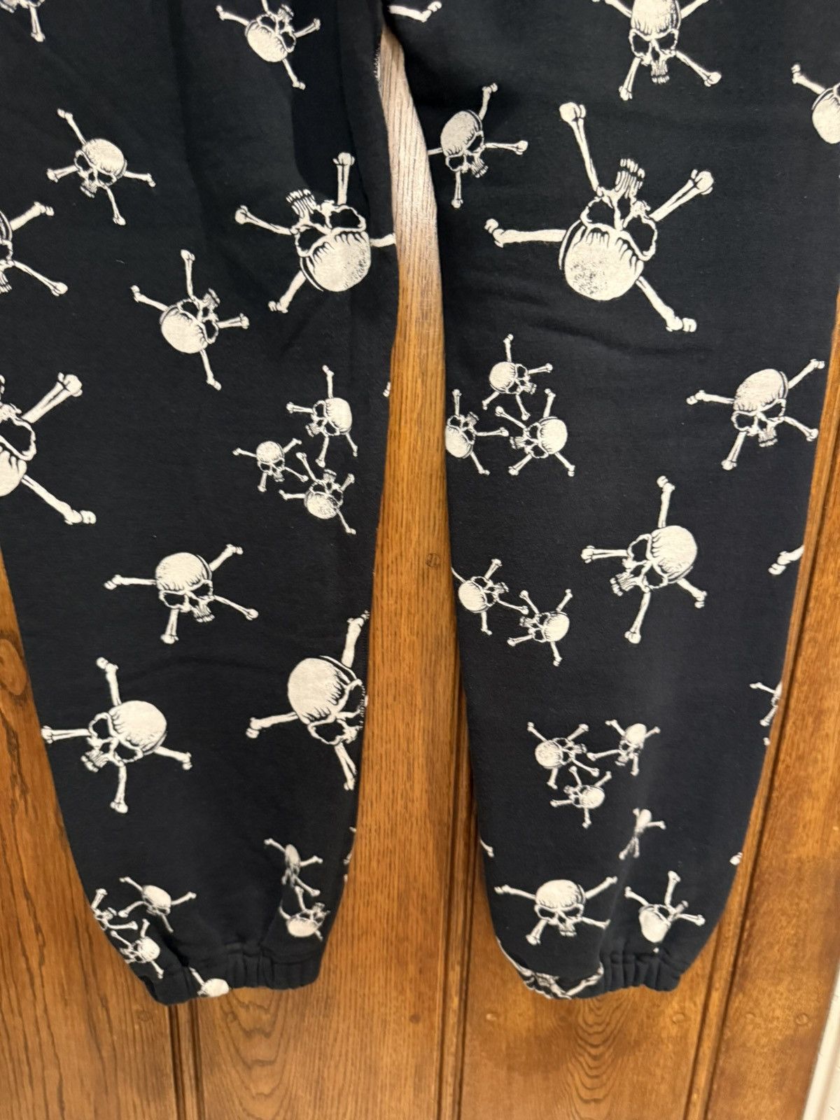 Saint Michael Saint Mxxxxxx skull black logo joggers sweatpants Michael L Size US 34 / EU 50 - 21 Thumbnail