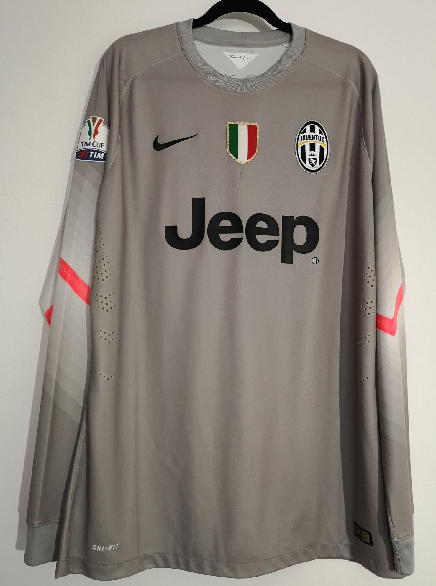 image of Nike Juventus Gk 14/15, Match Issue Serie A, Storari in Grey, Men's (Size XL)