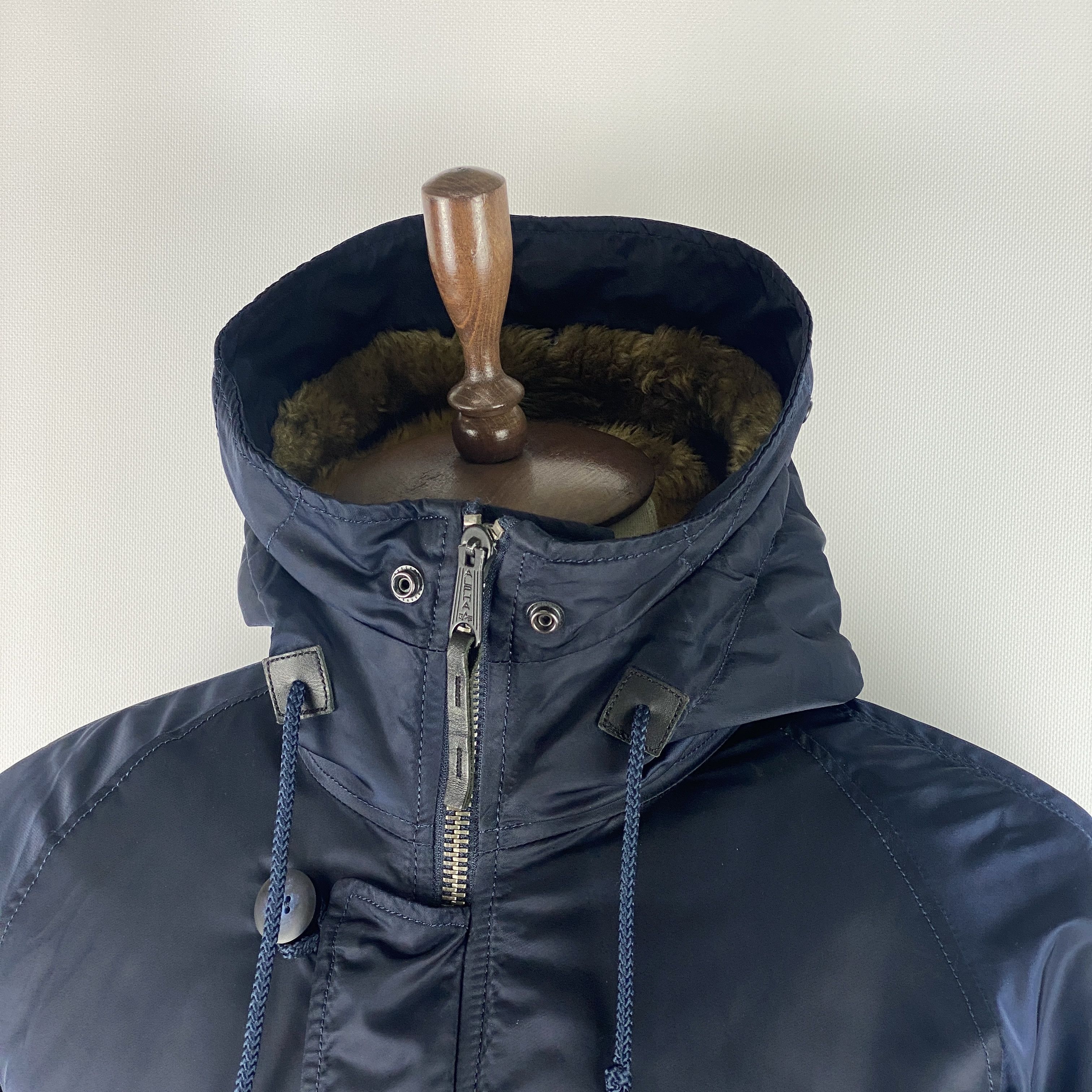 Alpha Industries Men`s ALPHA INDUSTRIES EXTREME COLD WEATHER PARKA TYPE N-3B Size US M / EU 48-50 / 2 - 9 Thumbnail