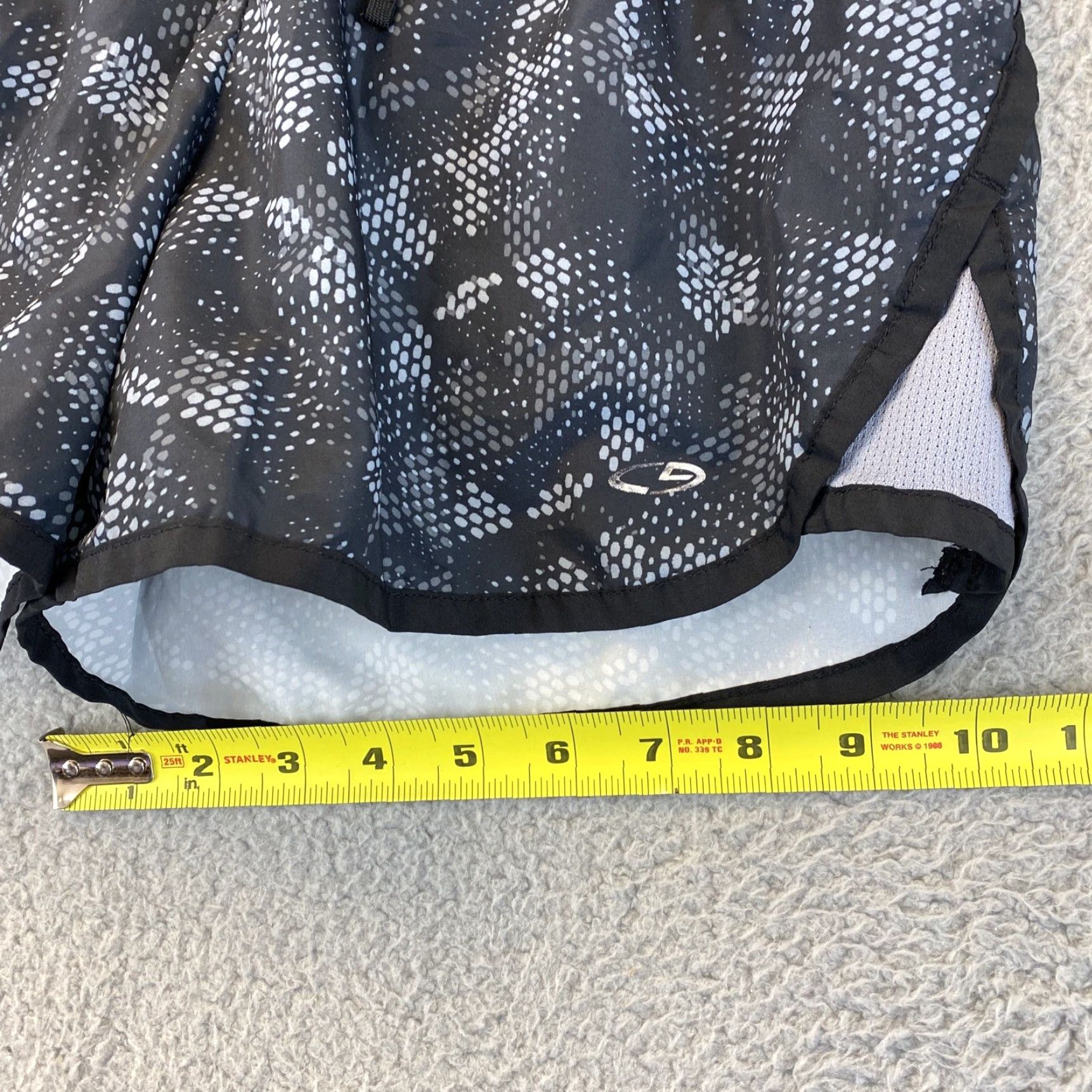 Champion Champion Women Running Shorts Camouflage Medium/52-48 Black Gray Multicolor Activewear M Womens Size 32" / US 10 / IT 46 - 7 Thumbnail