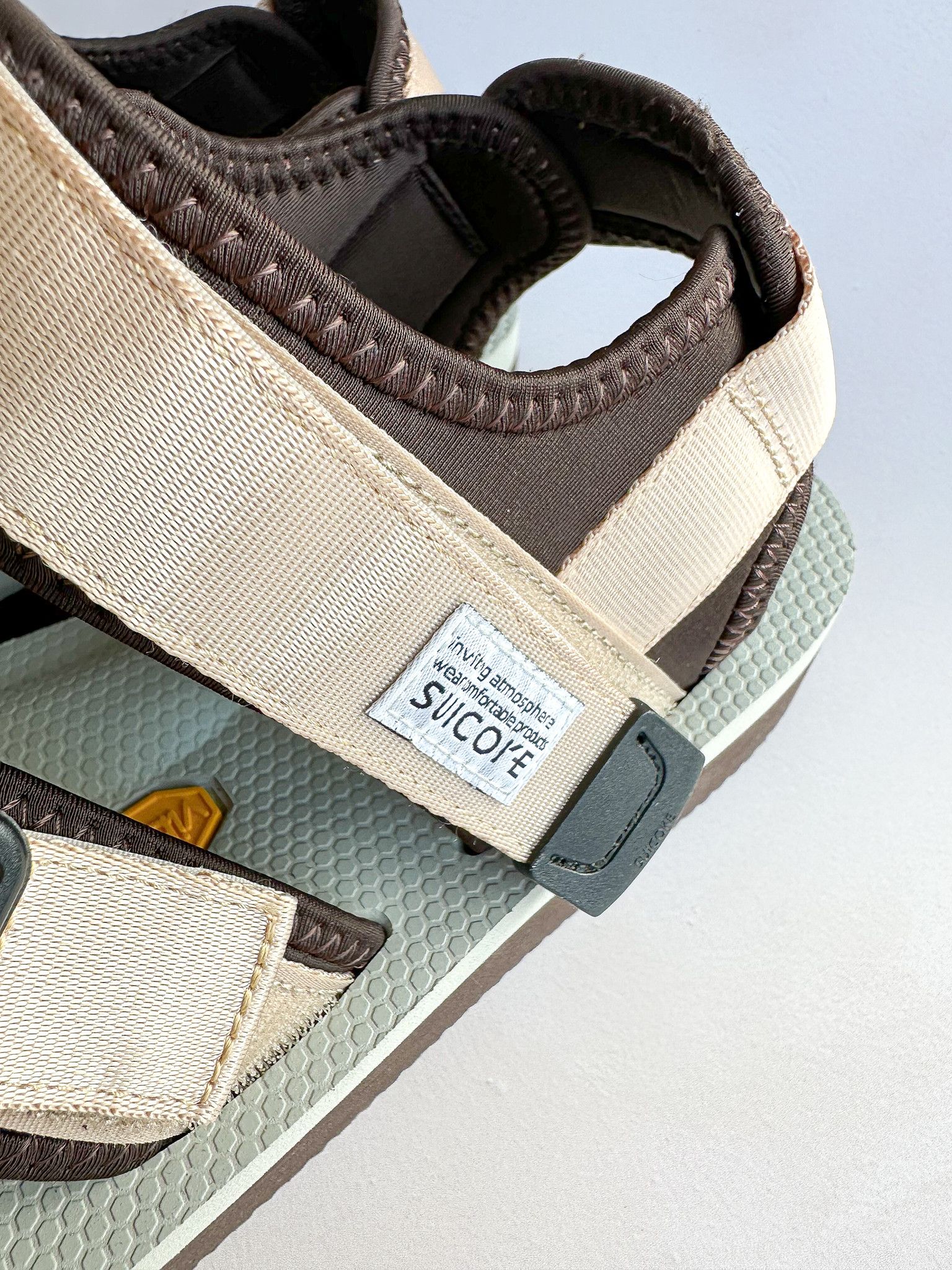 Suicoke Suicoke Brown Beige Depa-Cab Sandals Size US 10 / EU 43 - 2 Thumbnail