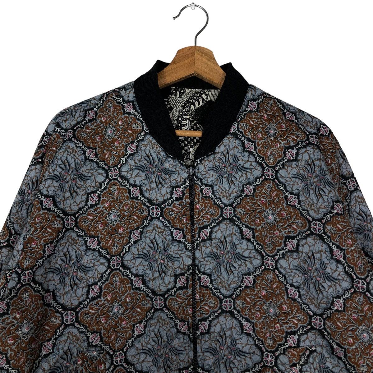 Japanese Brand 🔥90’s Vintage Bomber Jacket Batik Design Reversible Japan Size US M / EU 48-50 / 2 - 2 Thumbnail