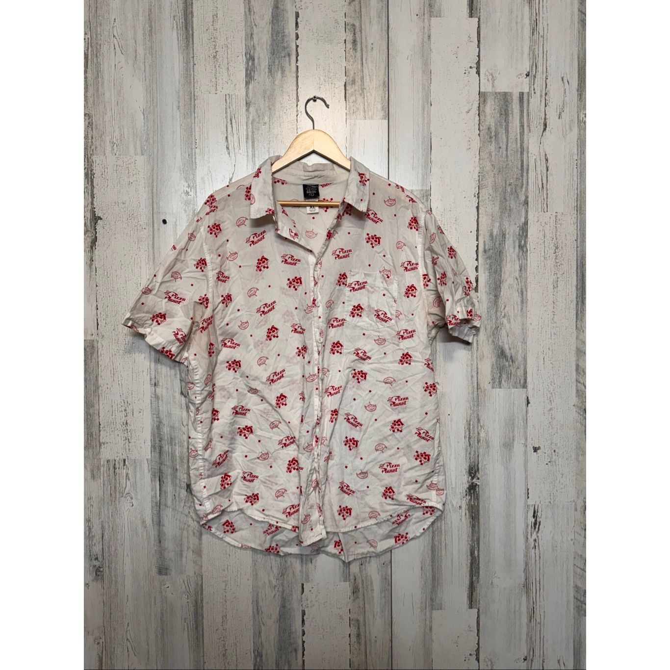 Other Disney Pixar Toy Story 4 Pizza Planet Button Up Shirt Men’s Size US XL / EU 56 / 4 - 5 Thumbnail