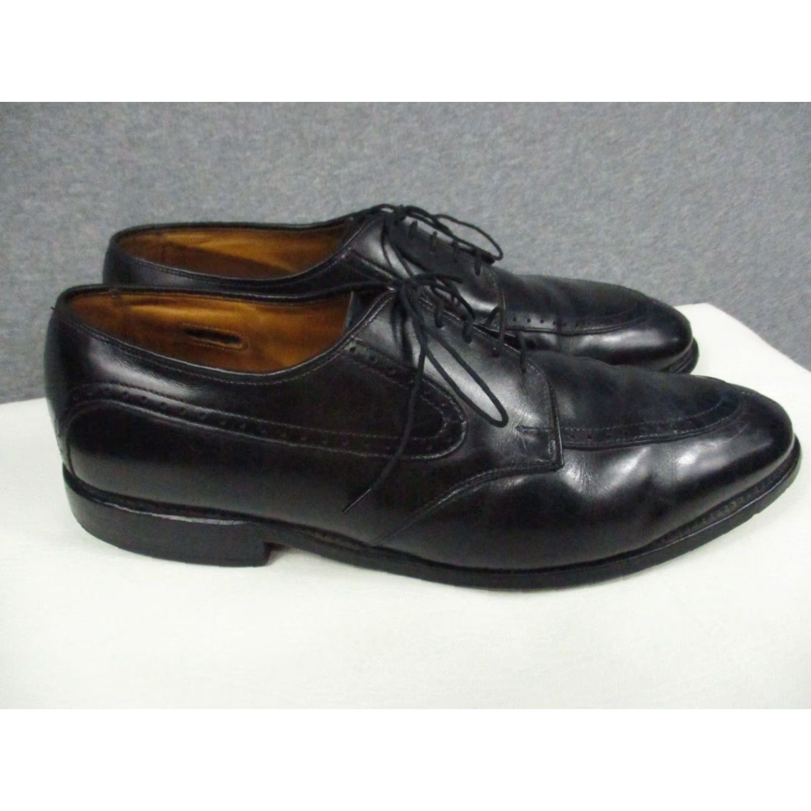 Allen Edmonds Allen Edmonds Kingsley Oxfords Balmoral Saddle Black Leather 12 D Park Avenue Mens Dress Shoes EUC Size US 10 / EU 43 - 7 Thumbnail