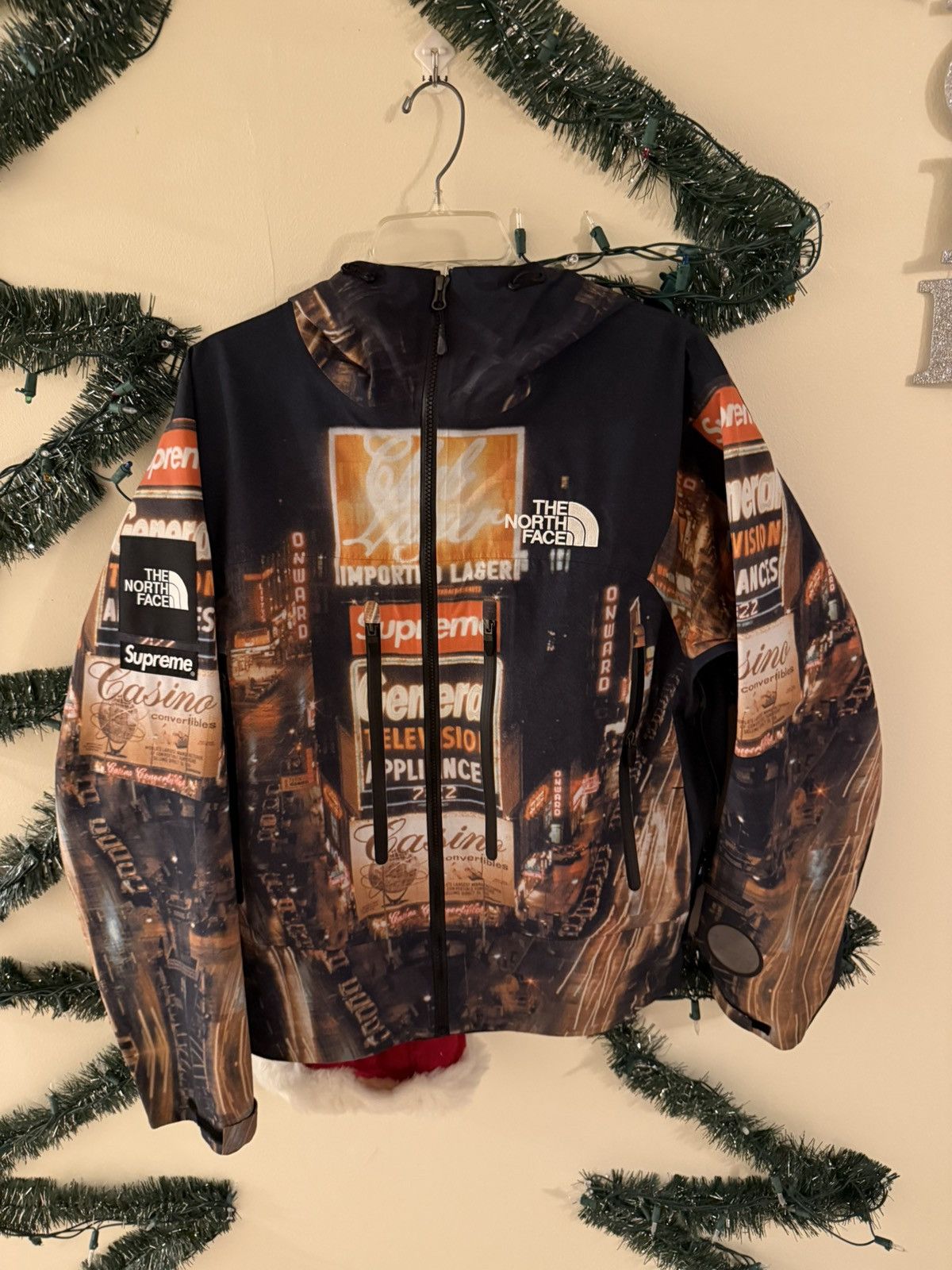Supreme × The North Face Supreme The North Face Taped Seam Shell Jacket Size US M / EU 48-50 / 2 - 1 Thumbnail