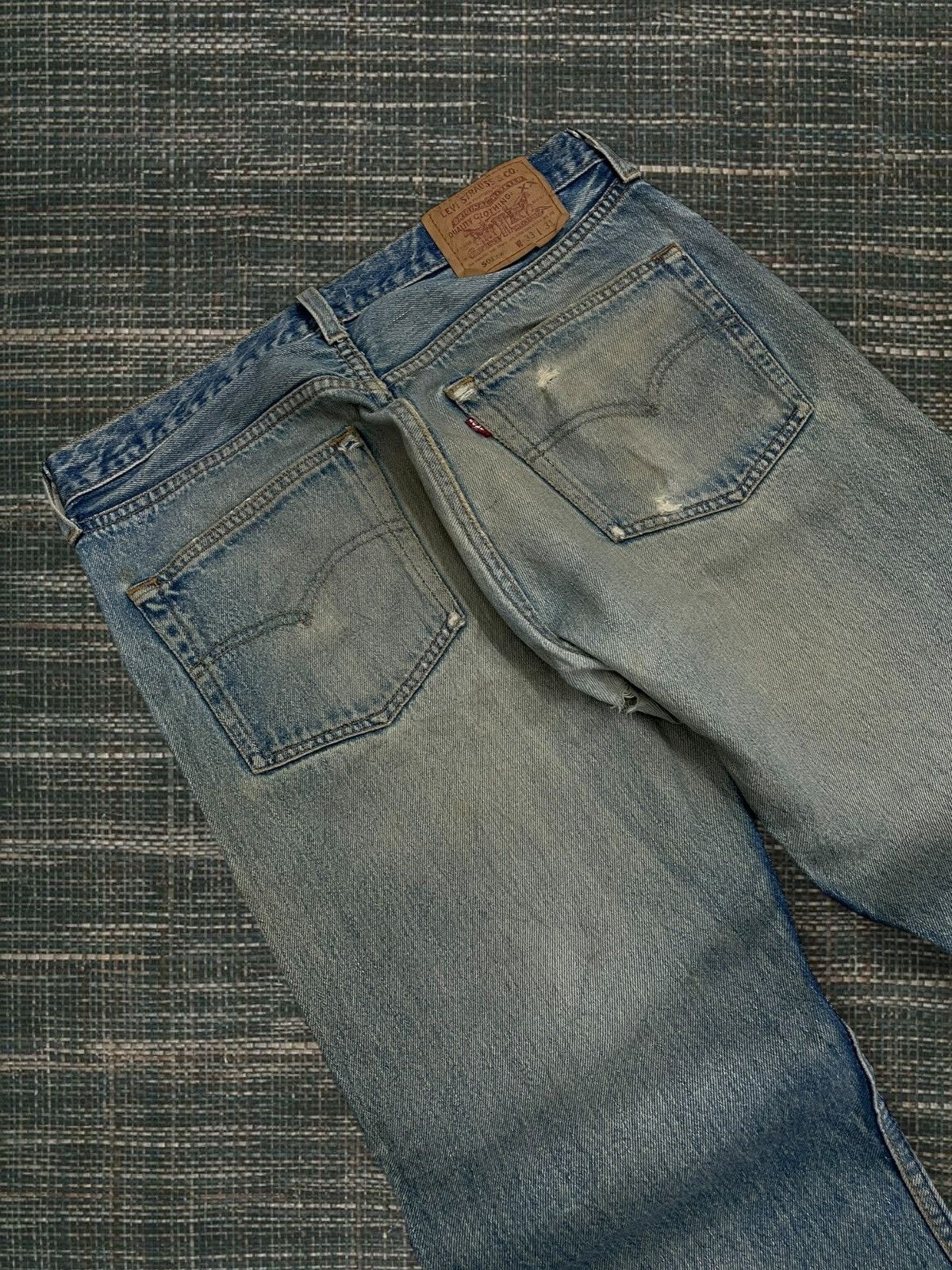 Levi's Vintage Clothing Og Vintage 1990s Designer Levis 501 Distressed Mudwash Style Size US 30 / EU 46 - 15 Thumbnail