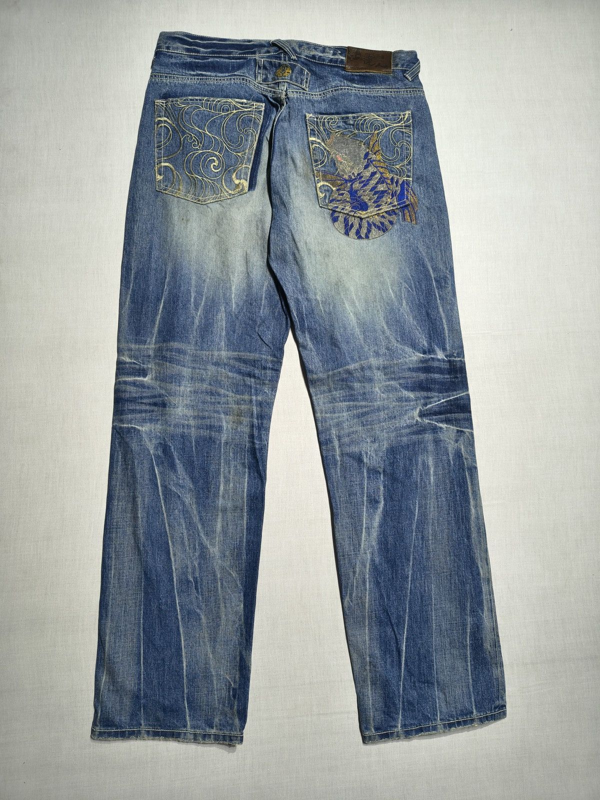 Japanese Brand Big Train Koi Fish Gold Embroidery y2k jeans (047) Size US 36 / EU 52 - 1 Thumbnail