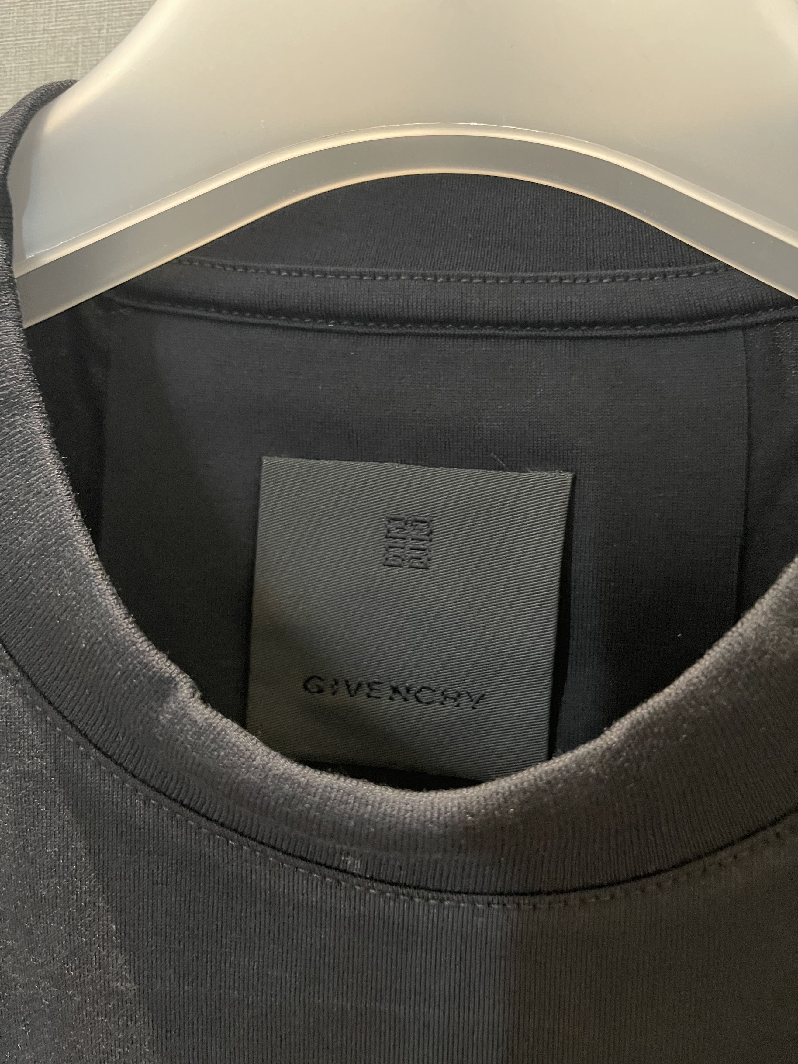 Givenchy Givenchy Multicolour Embroidery Logo T Size US M / EU 48-50 / 2 - 5 Thumbnail