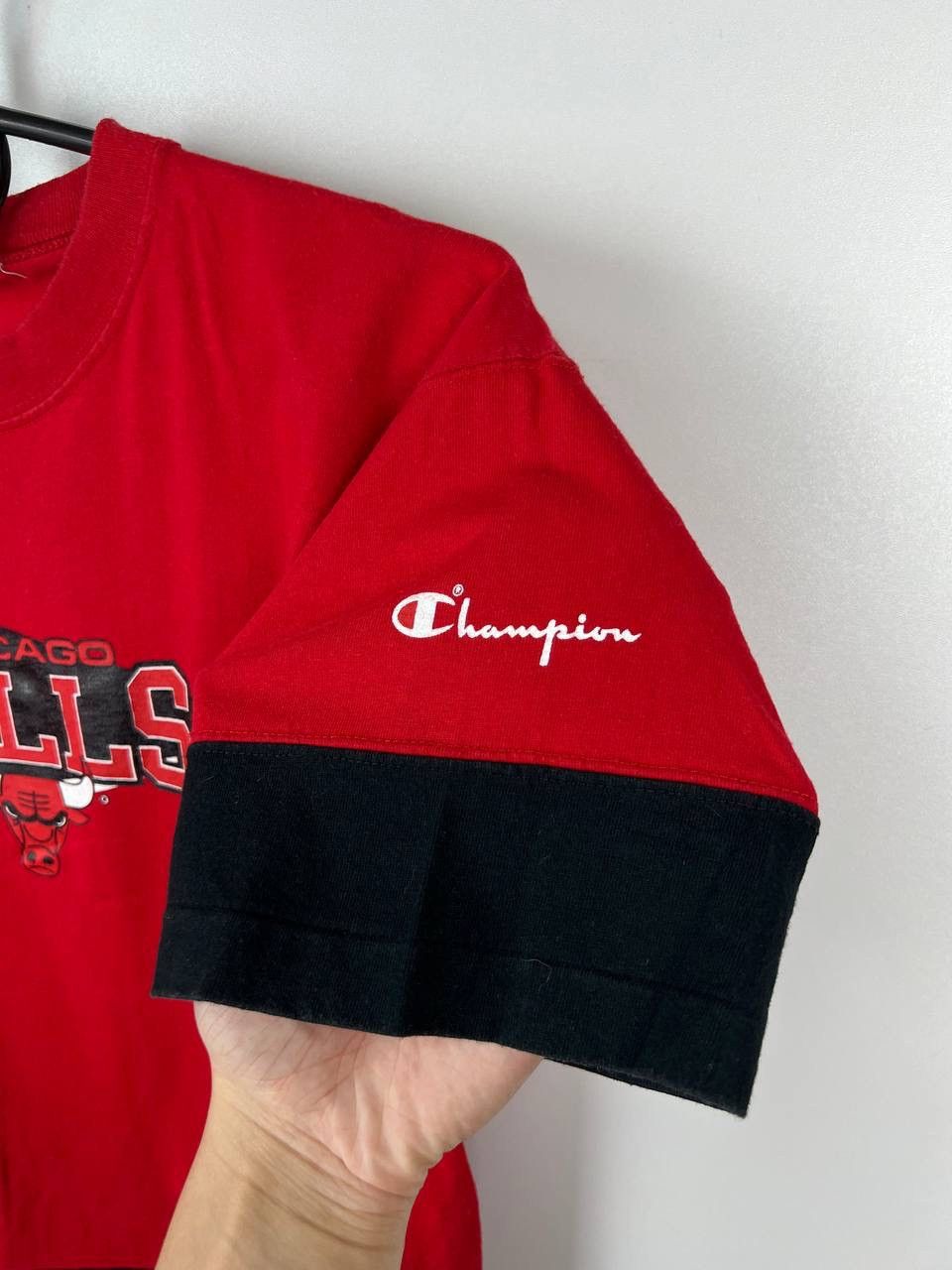 Champion × NBA × Vintage Chicago Bulls Champion 90s NBA vintage kids L man XS Size US XS / EU 42 / 0 - 6 Thumbnail