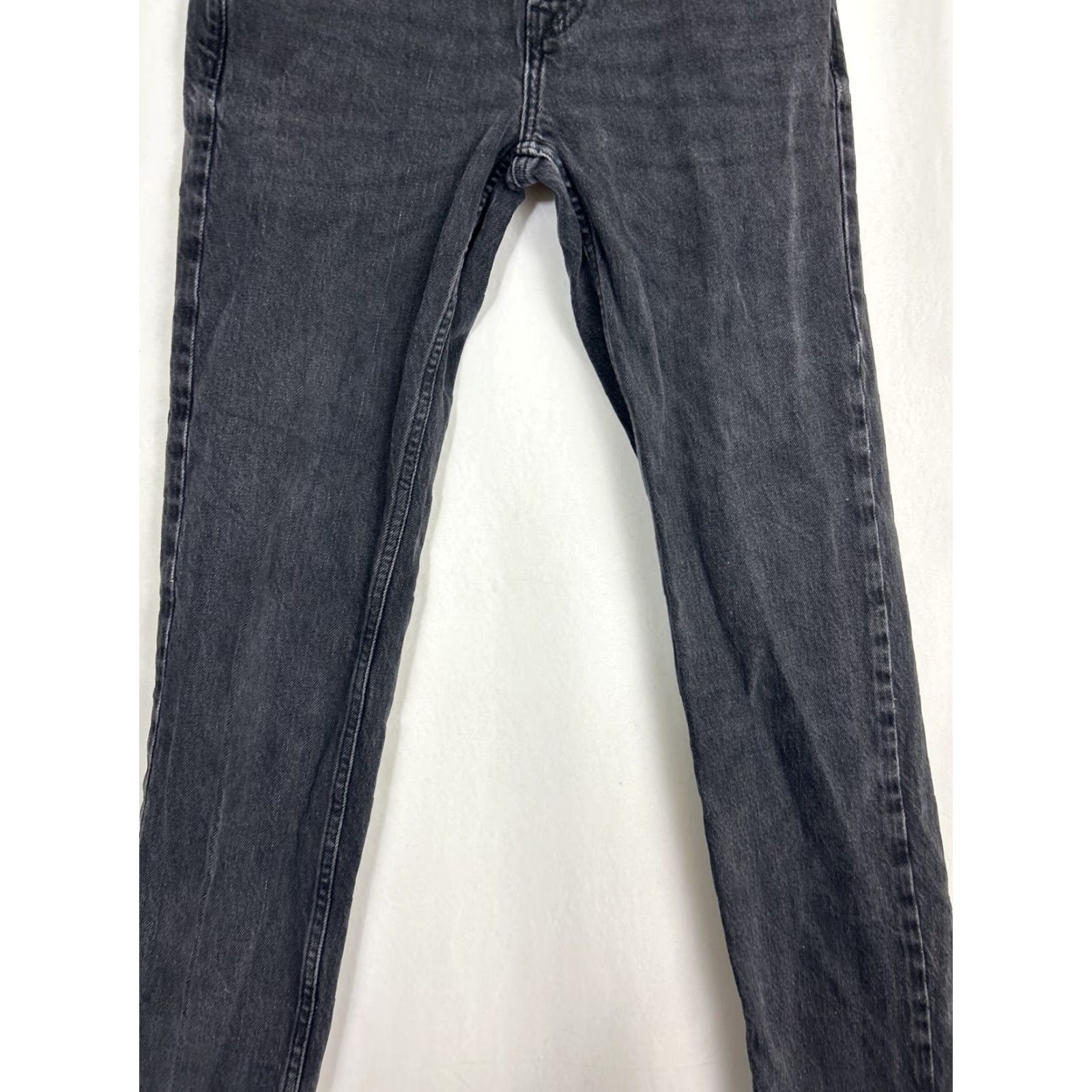 Free People Free People Jeans Black Distressed Ankle Inseam 30 Inseam 30 Womens 26 29 Waist 29 Black Distressed Ankle Jeans Women Regular Size 26 XS? Size ONE SIZE - 3 Thumbnail