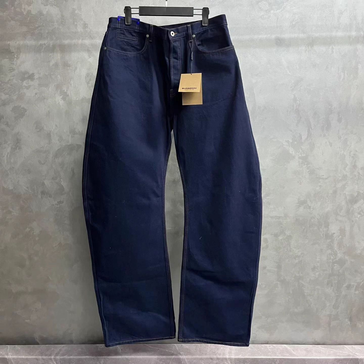 Burberry Burberry Navy Blue Straight-Flared Jeans 34 Size US 34 / EU 50 - 1 Thumbnail