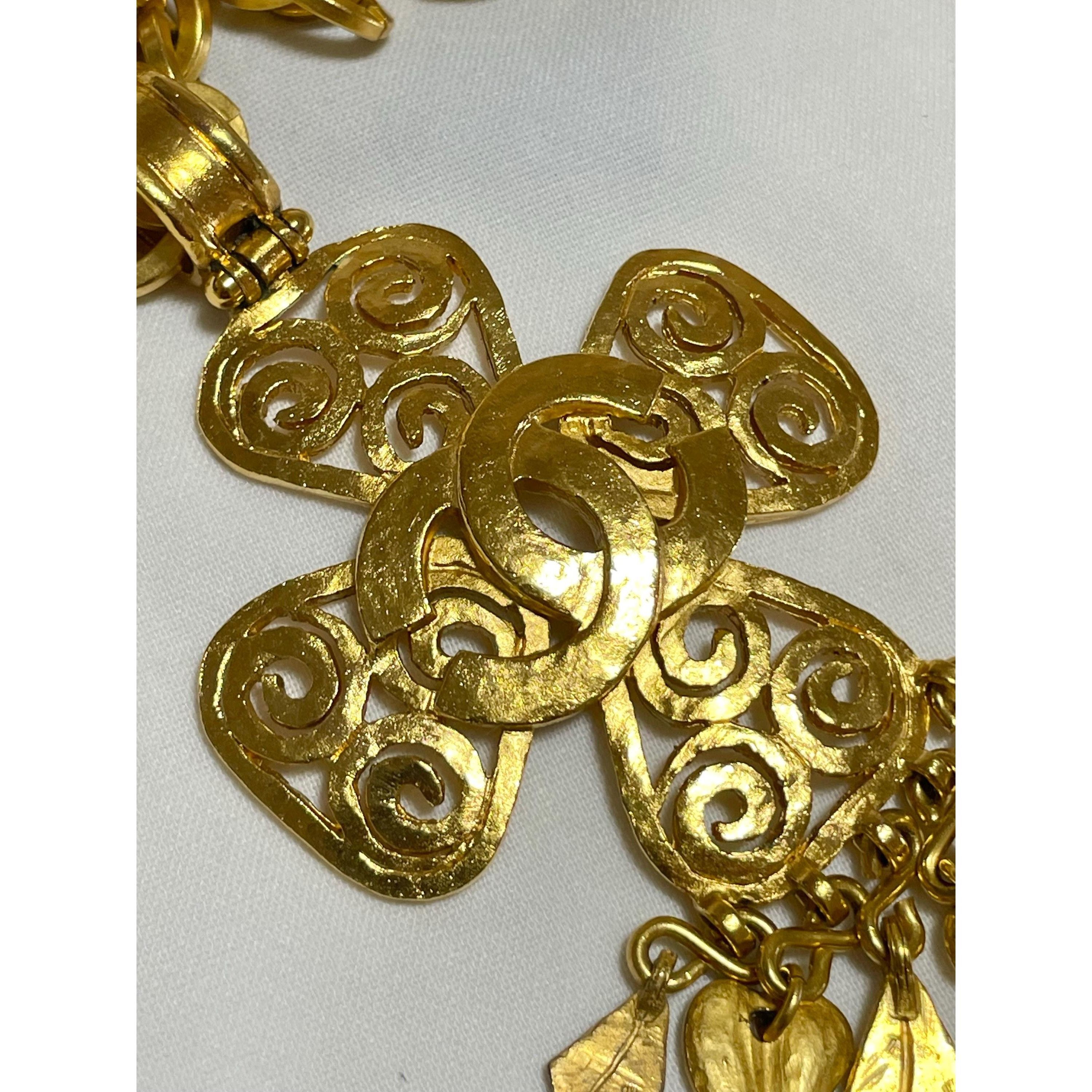 Chanel Vintage Chanel statement necklace with flower,clover top Size ONE SIZE - 6 Thumbnail