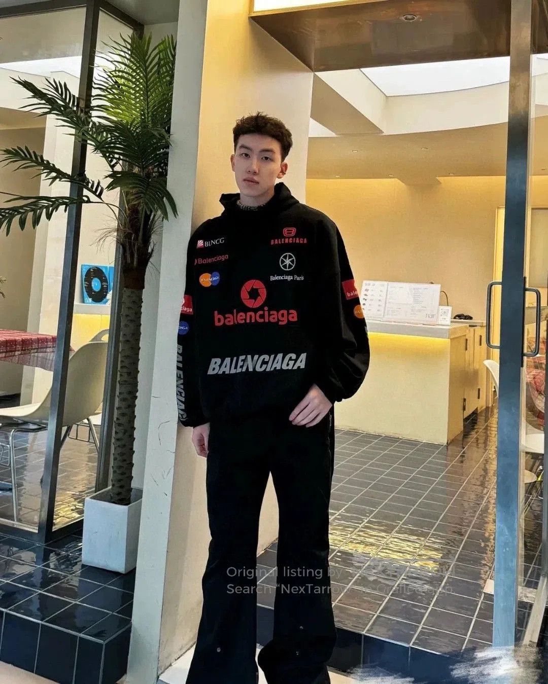 Balenciaga balenciaga fw23 racing graphic hoodie black. Size US XL / EU 56 / 4 - 7 Thumbnail