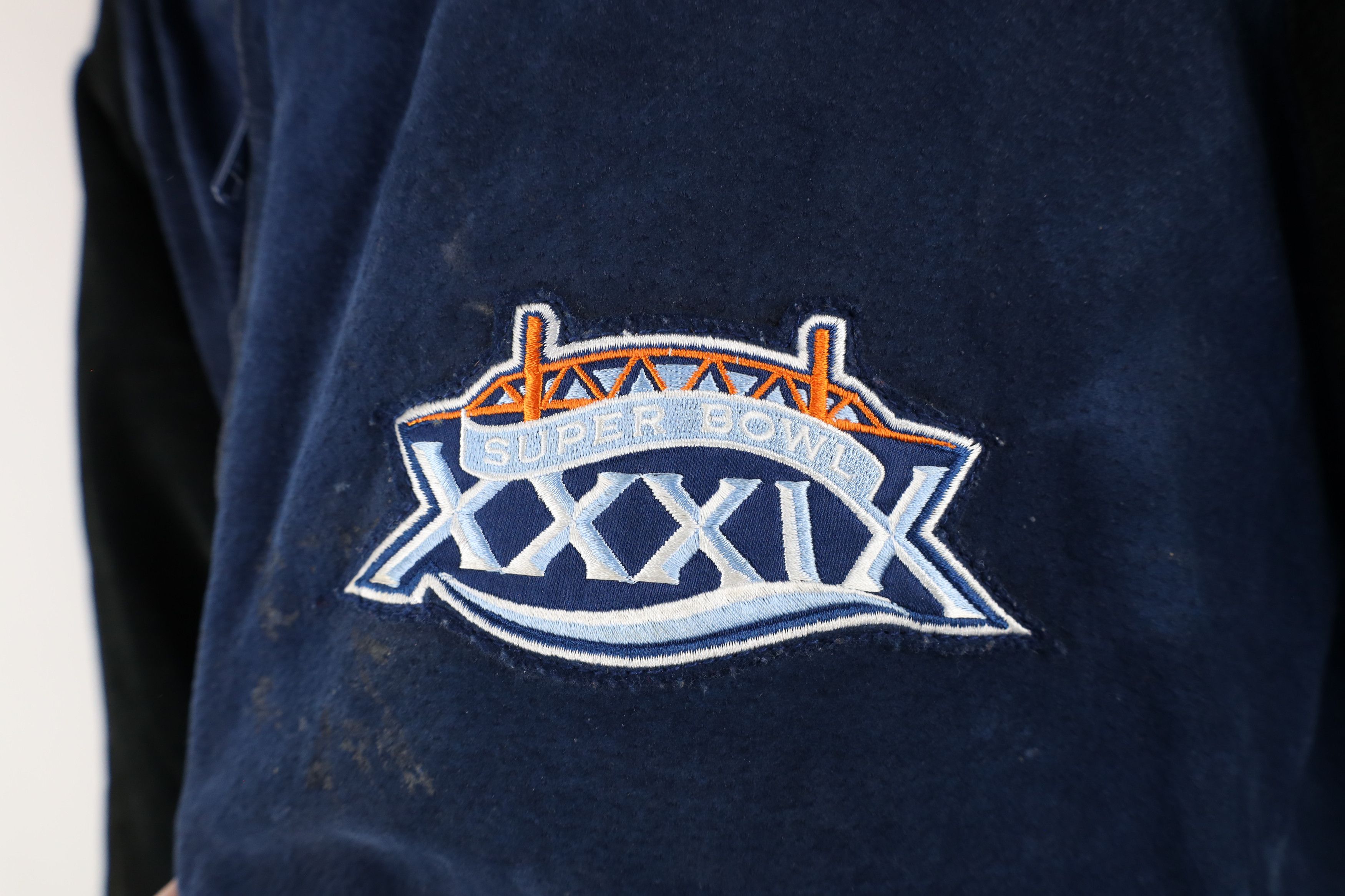 Vintage Vintage Y2K 2005 Super Bowl Suede Leather Bomber Jacket Size US XXL / EU 58 / 5 - 5 Thumbnail