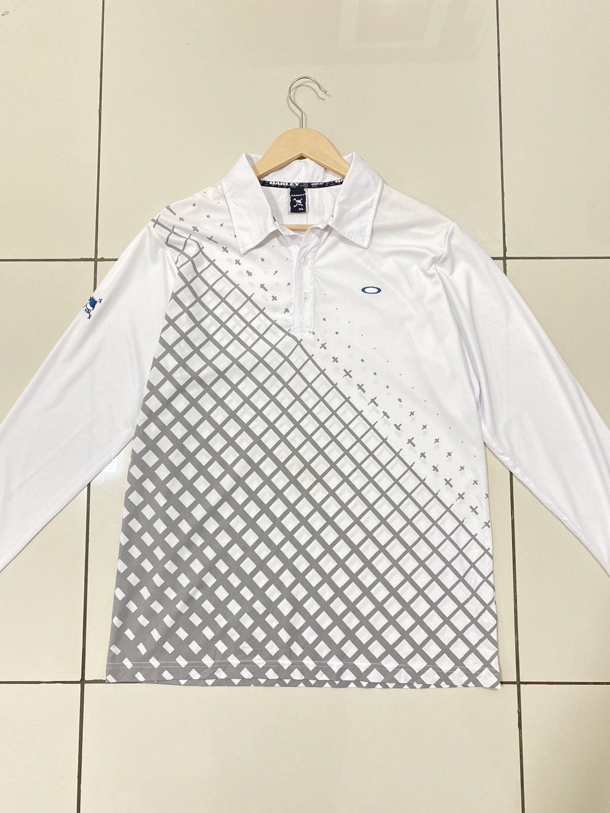 Japanese Brand × Oakley White and grey Oakley long sleeve golf polo shirt Size US XL / EU 56 / 4 - 8 Thumbnail